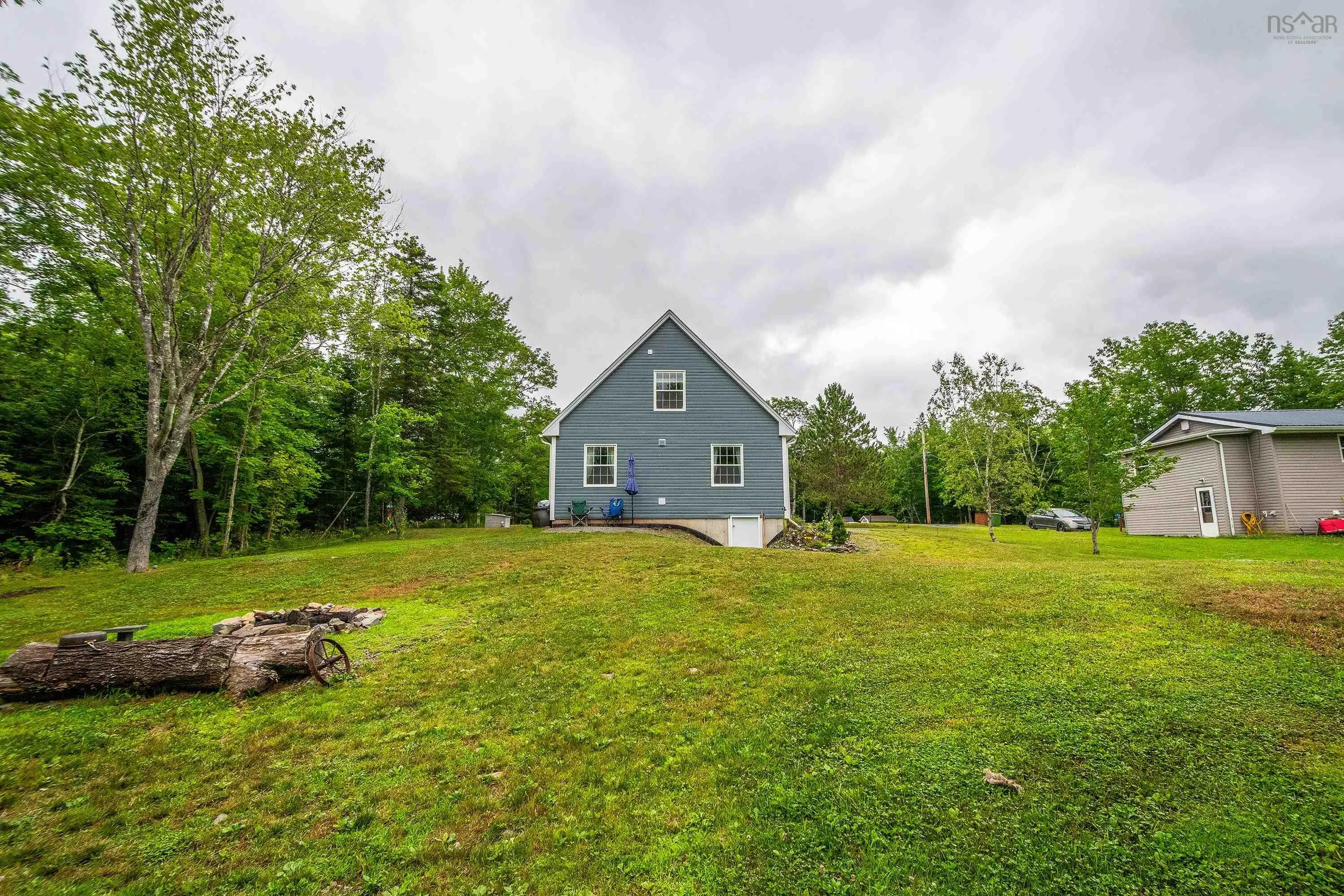 162 Halls Road, Enfield, NS B2T 1C4, 3 Bedrooms Bedrooms, ,2 BathroomsBathrooms,Residential,For Sale,Halls,202517625