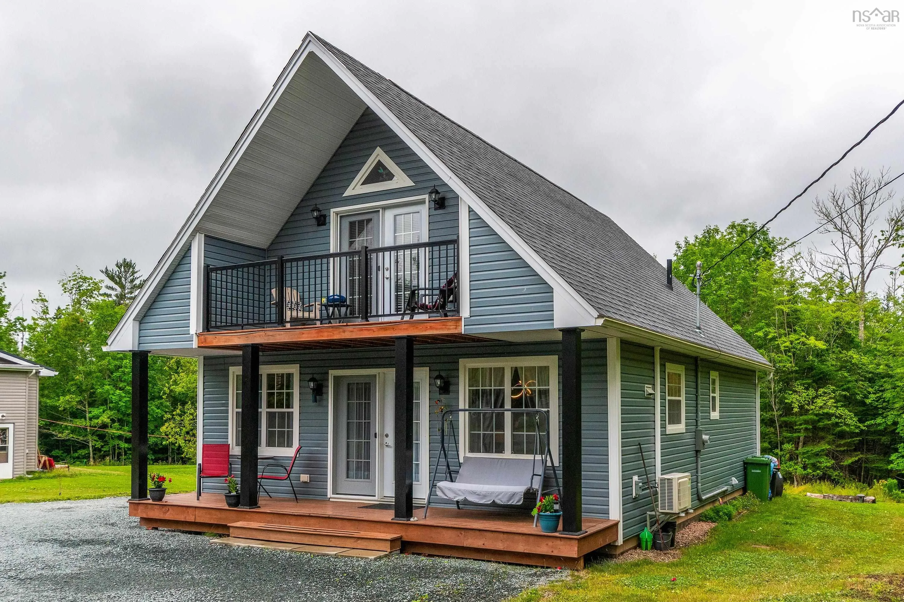 162 Halls Road, Enfield, NS B2T 1C4, 3 Bedrooms Bedrooms, ,2 BathroomsBathrooms,Residential,For Sale,Halls,202517625
