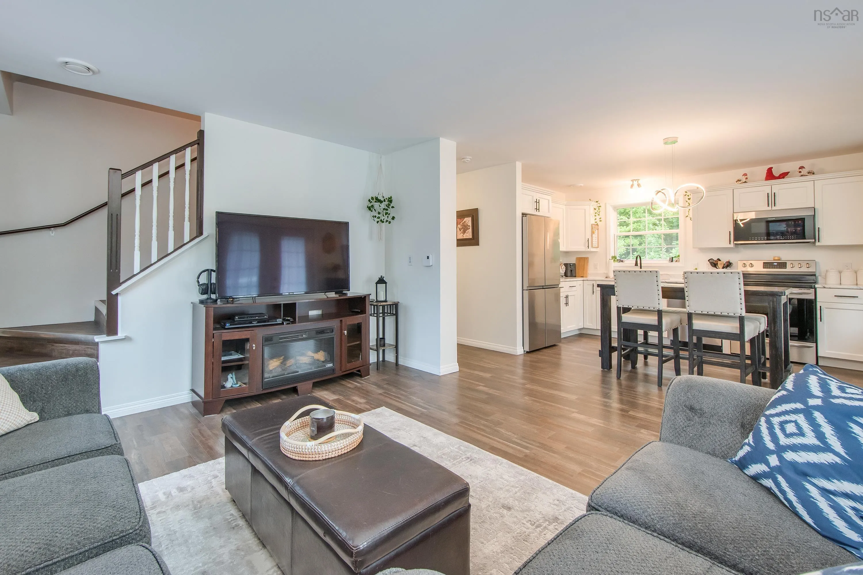 162 Halls Road, Enfield, NS B2T 1C4, 3 Bedrooms Bedrooms, ,2 BathroomsBathrooms,Residential,For Sale,Halls,202517625