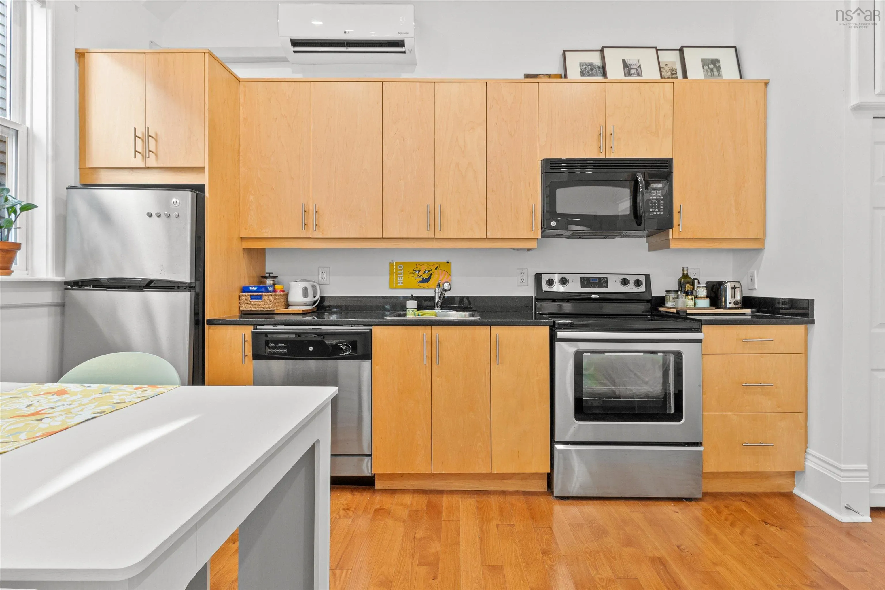 4-1036 Bland Street, Halifax Peninsula, NS B3H 2S8, ,1 BathroomBathrooms,Residential,For Sale,Bland,202522245
