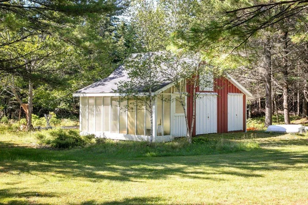 226 Crandall Road, Martins Point, NS B0J 2E0, 5 Bedrooms Bedrooms, ,6 BathroomsBathrooms,Residential,For Sale,Crandall,202522783