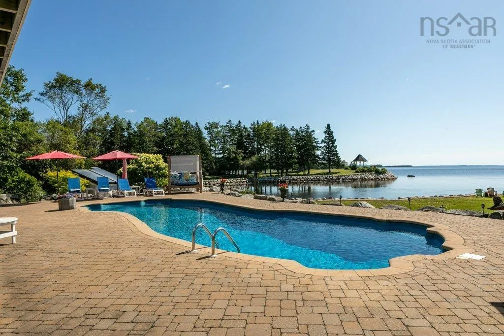 226 Crandall Road, Martins Point, NS B0J 2E0, 5 Bedrooms Bedrooms, ,6 BathroomsBathrooms,Residential,For Sale,Crandall,202522783