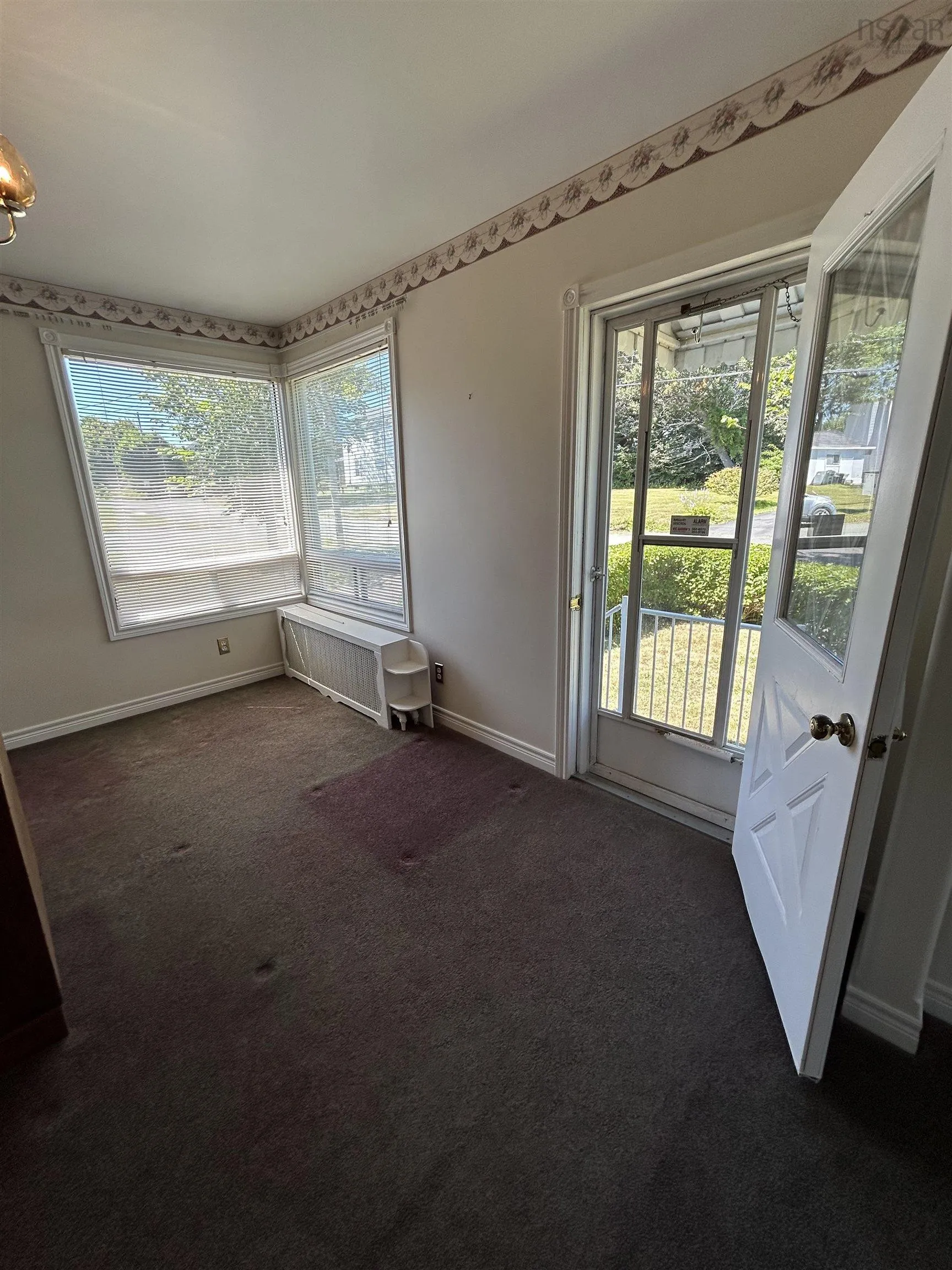 14 Cottage Street, Dominion, NS B1G 1C1, 3 Bedrooms Bedrooms, ,3 BathroomsBathrooms,Residential,For Sale,Cottage,202519960