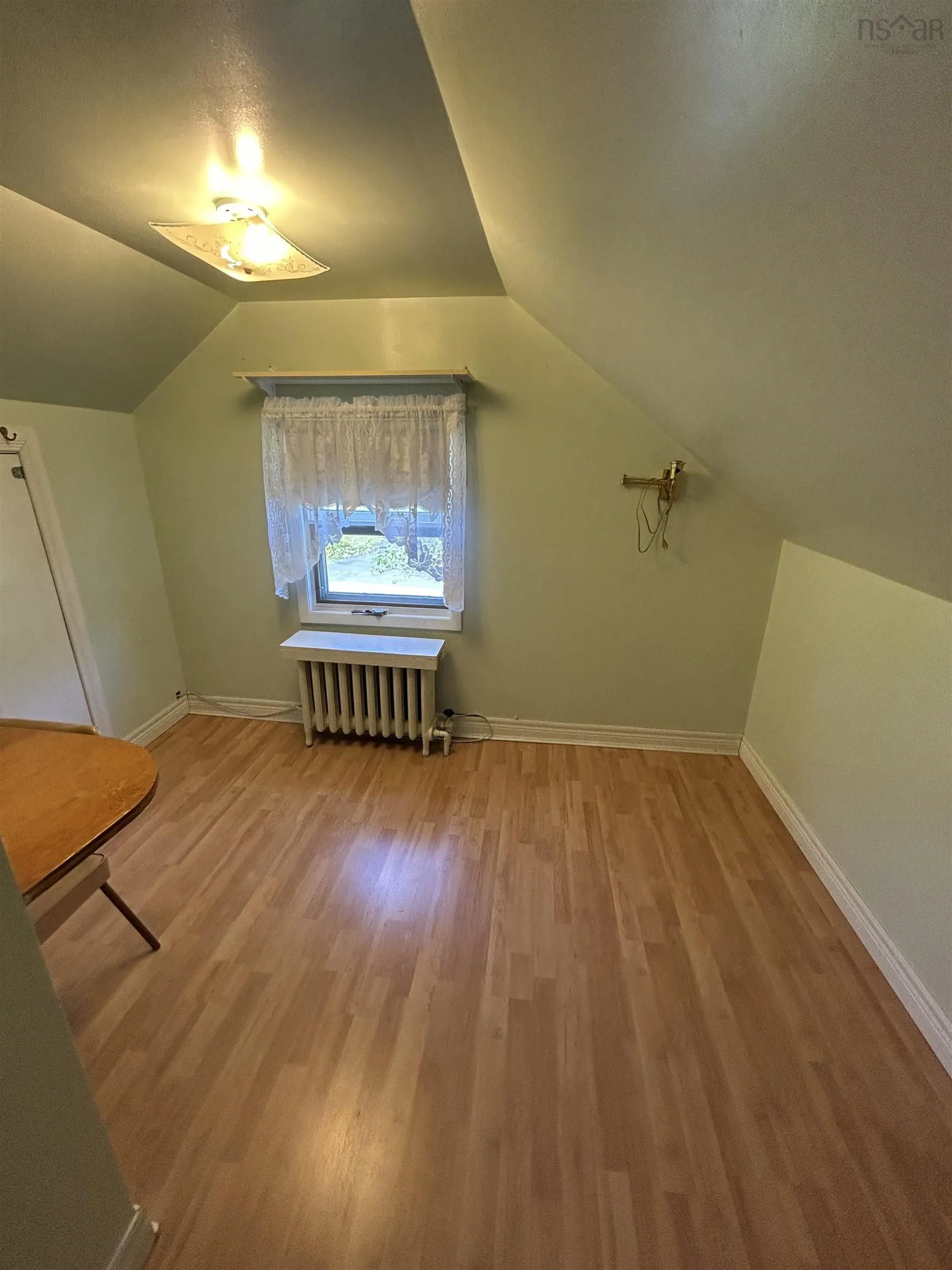 14 Cottage Street, Dominion, NS B1G 1C1, 3 Bedrooms Bedrooms, ,3 BathroomsBathrooms,Residential,For Sale,Cottage,202519960
