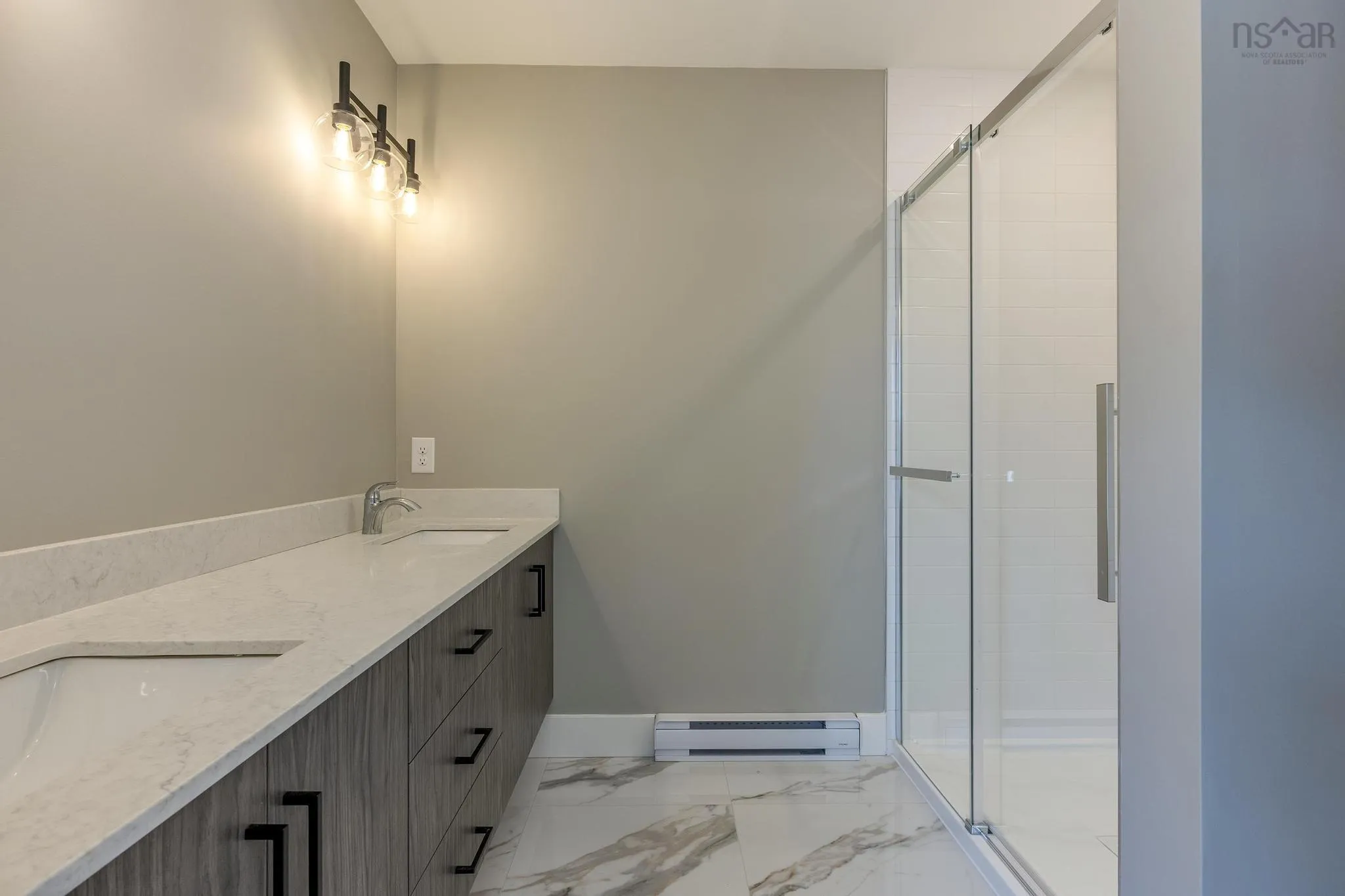 80b-180 Colonial Crescent, Halifax, NS B3R 2H8, 5 Bedrooms Bedrooms, ,4 BathroomsBathrooms,Residential,For Sale,Colonial,202518235