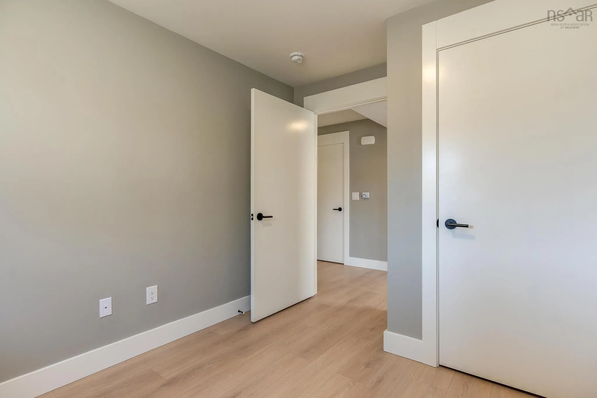 80b-180 Colonial Crescent, Halifax, NS B3R 2H8, 5 Bedrooms Bedrooms, ,4 BathroomsBathrooms,Residential,For Sale,Colonial,202518235
