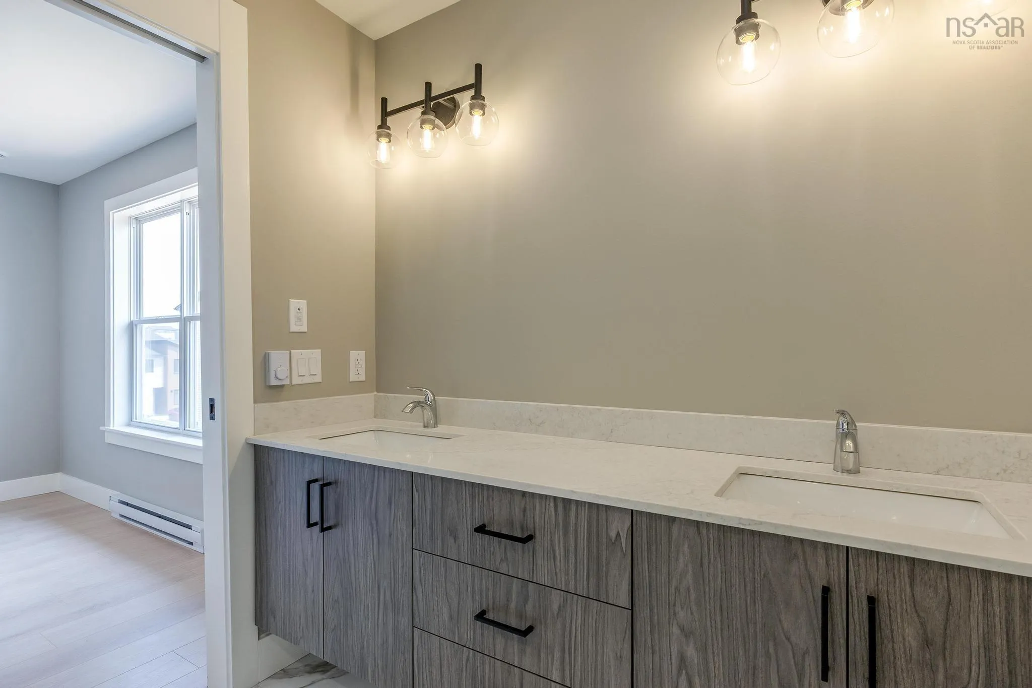 80b-180 Colonial Crescent, Halifax, NS B3R 2H8, 5 Bedrooms Bedrooms, ,4 BathroomsBathrooms,Residential,For Sale,Colonial,202518235