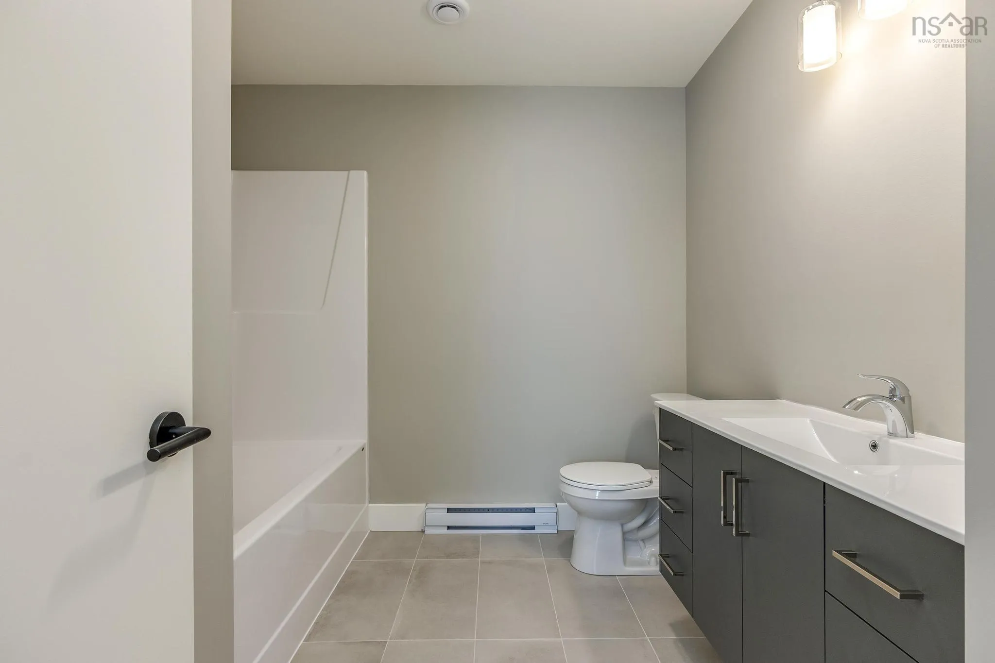 80b-180 Colonial Crescent, Halifax, NS B3R 2H8, 5 Bedrooms Bedrooms, ,4 BathroomsBathrooms,Residential,For Sale,Colonial,202518235