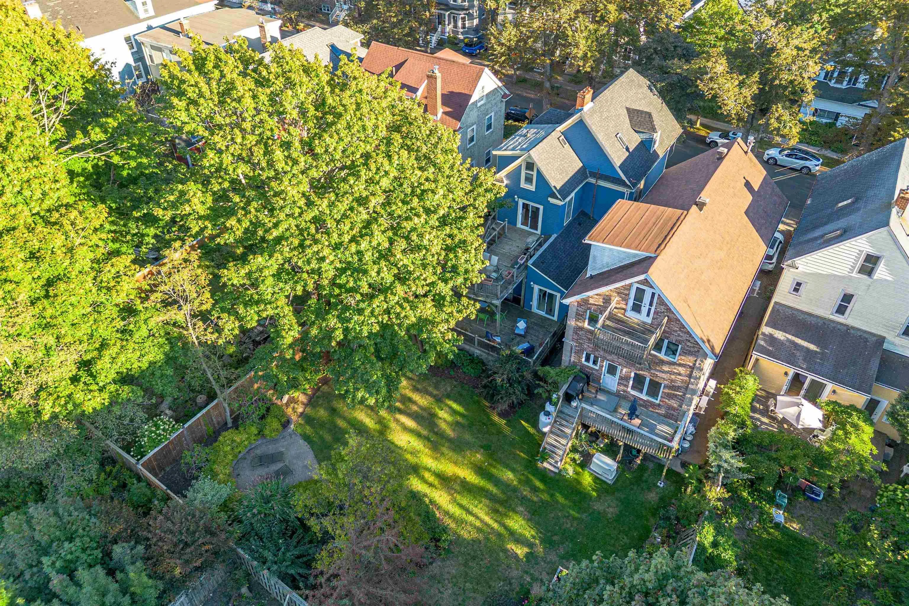 6041 Cherry Street, Halifax, NS B3H 2K4, 6 Bedrooms Bedrooms, ,4 BathroomsBathrooms,Residential,For Sale,Cherry,202524228