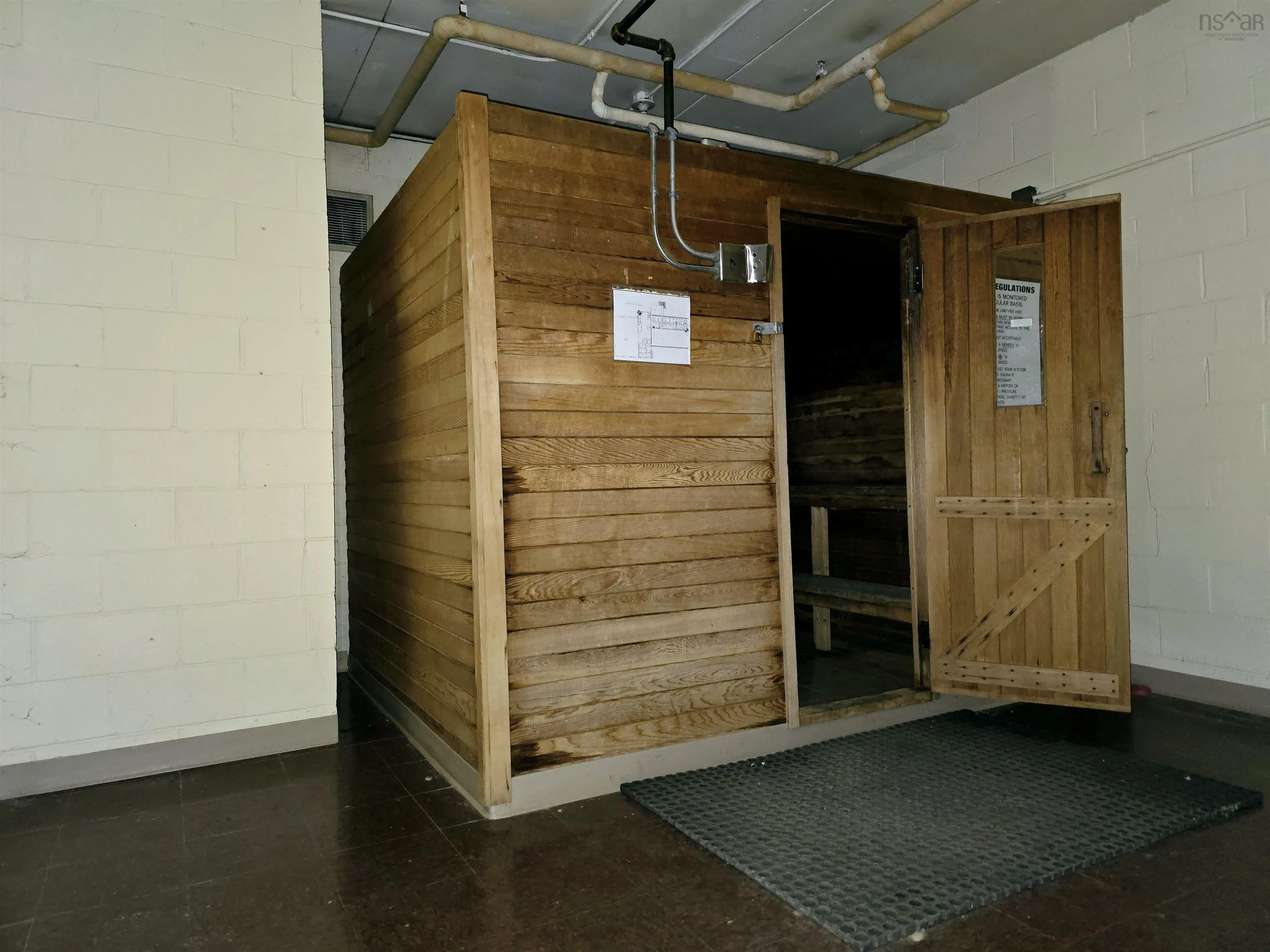 558 South Frederick Street, New Glasgow Ns B2h 3p5, ,Commercial Sale,For Sale,South Frederick,202503248