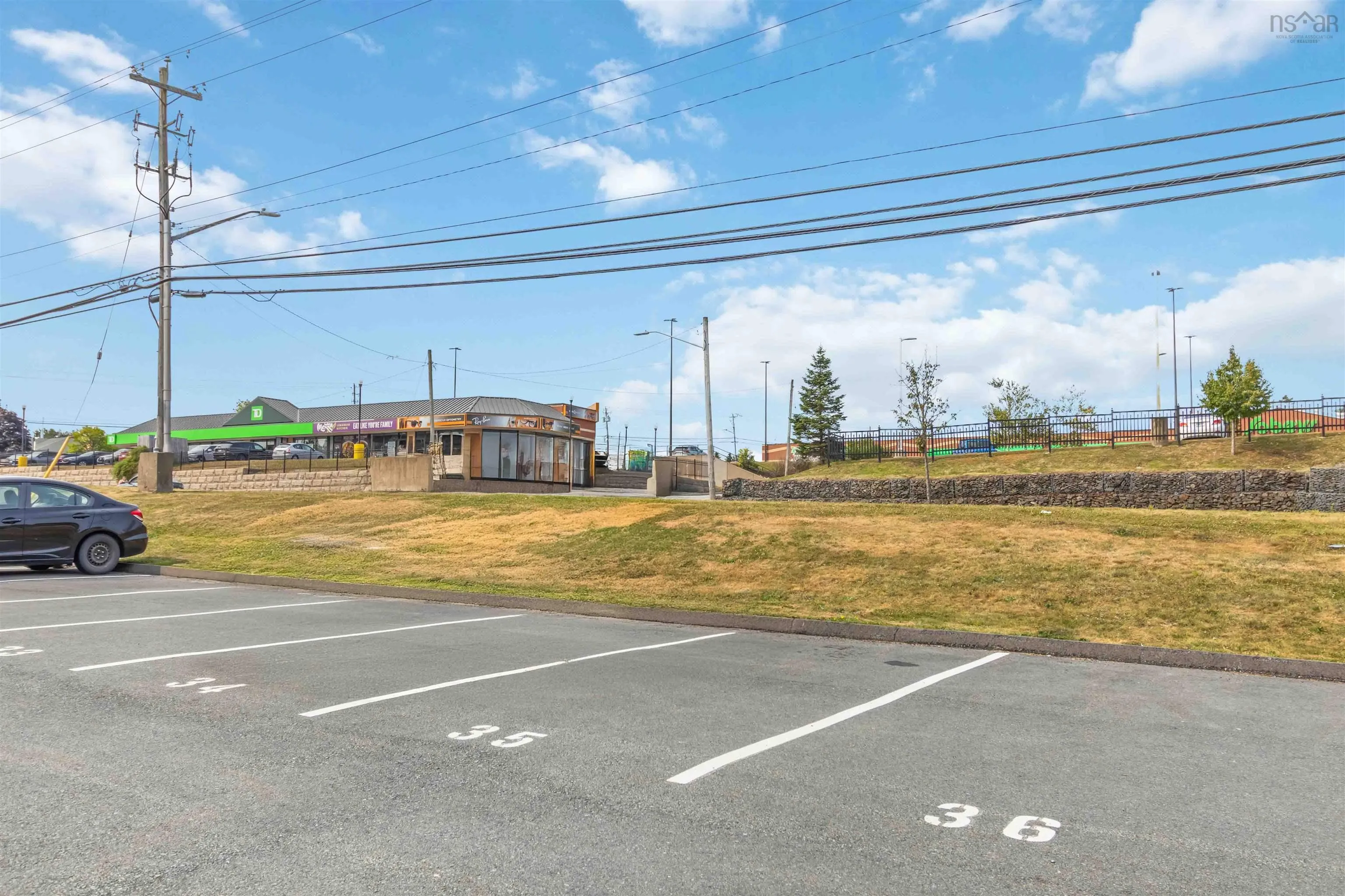 460-9 Forest Hills Parkway, Cole Harbour, NS B2W 0M5, 2 Bedrooms Bedrooms, ,2 BathroomsBathrooms,Residential,For Sale,Forest Hills Parkway,202520302
