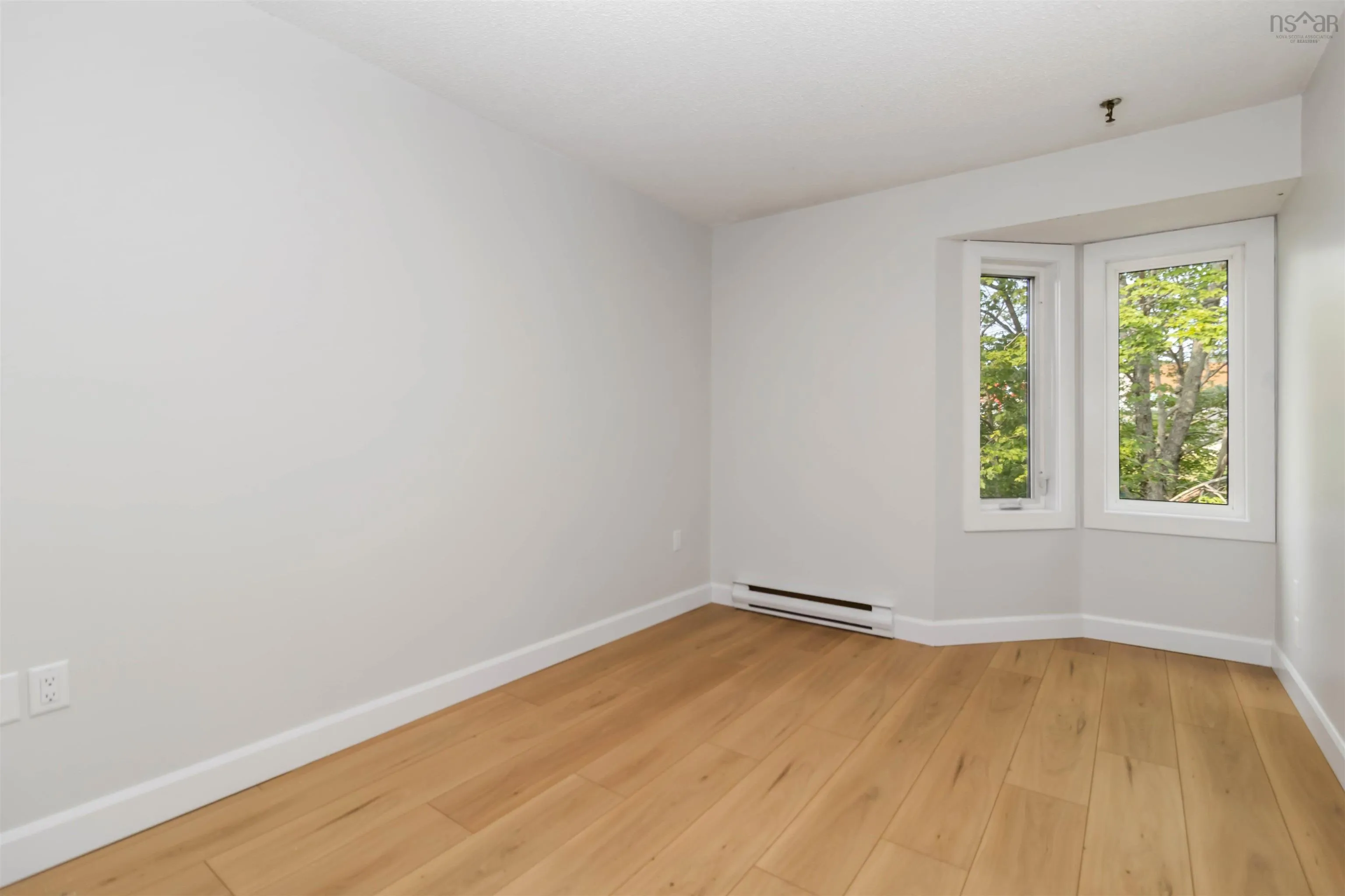 460-9 Forest Hills Parkway, Cole Harbour, NS B2W 0M5, 2 Bedrooms Bedrooms, ,2 BathroomsBathrooms,Residential,For Sale,Forest Hills Parkway,202520302