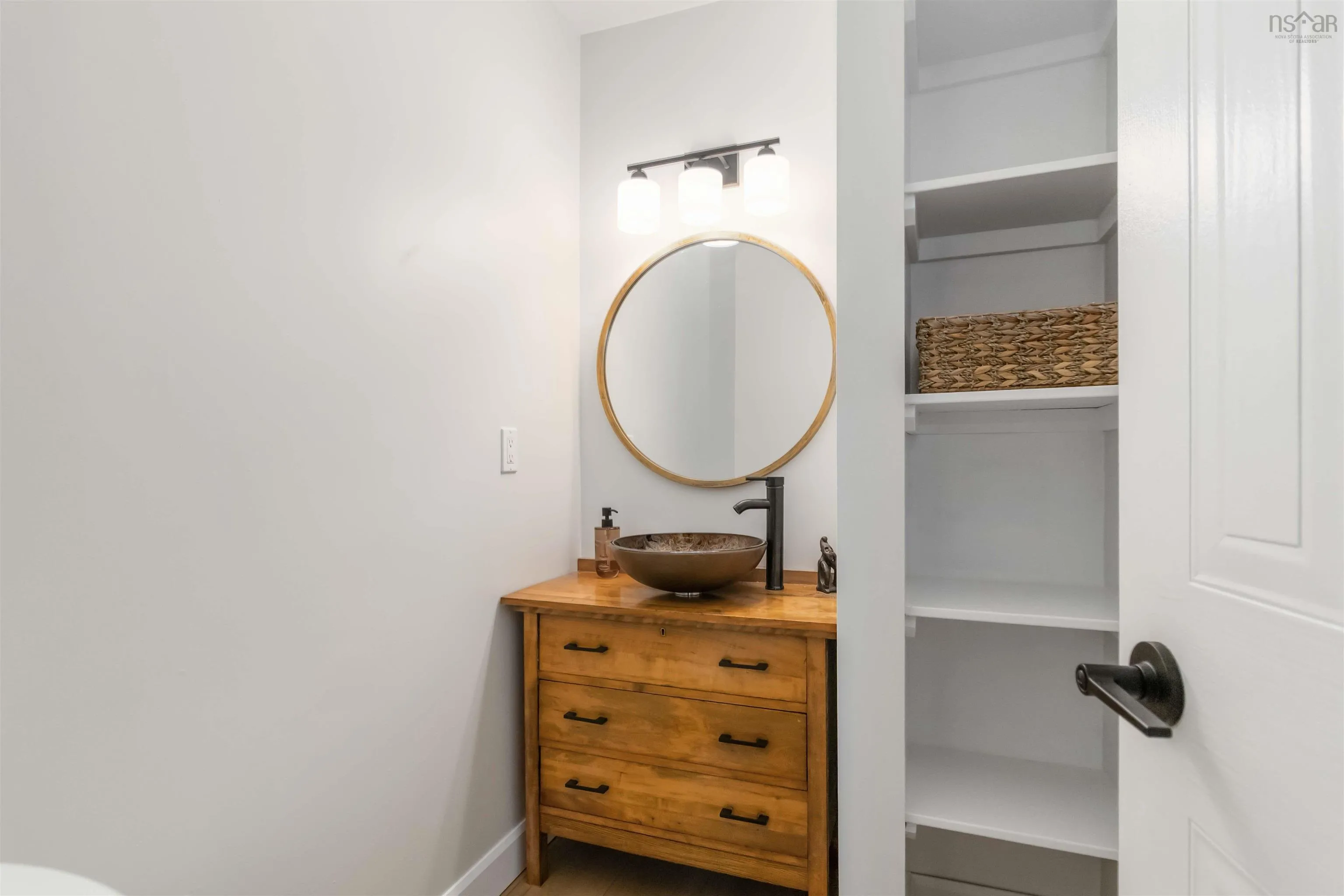 460-9 Forest Hills Parkway, Cole Harbour, NS B2W 0M5, 2 Bedrooms Bedrooms, ,2 BathroomsBathrooms,Residential,For Sale,Forest Hills Parkway,202520302