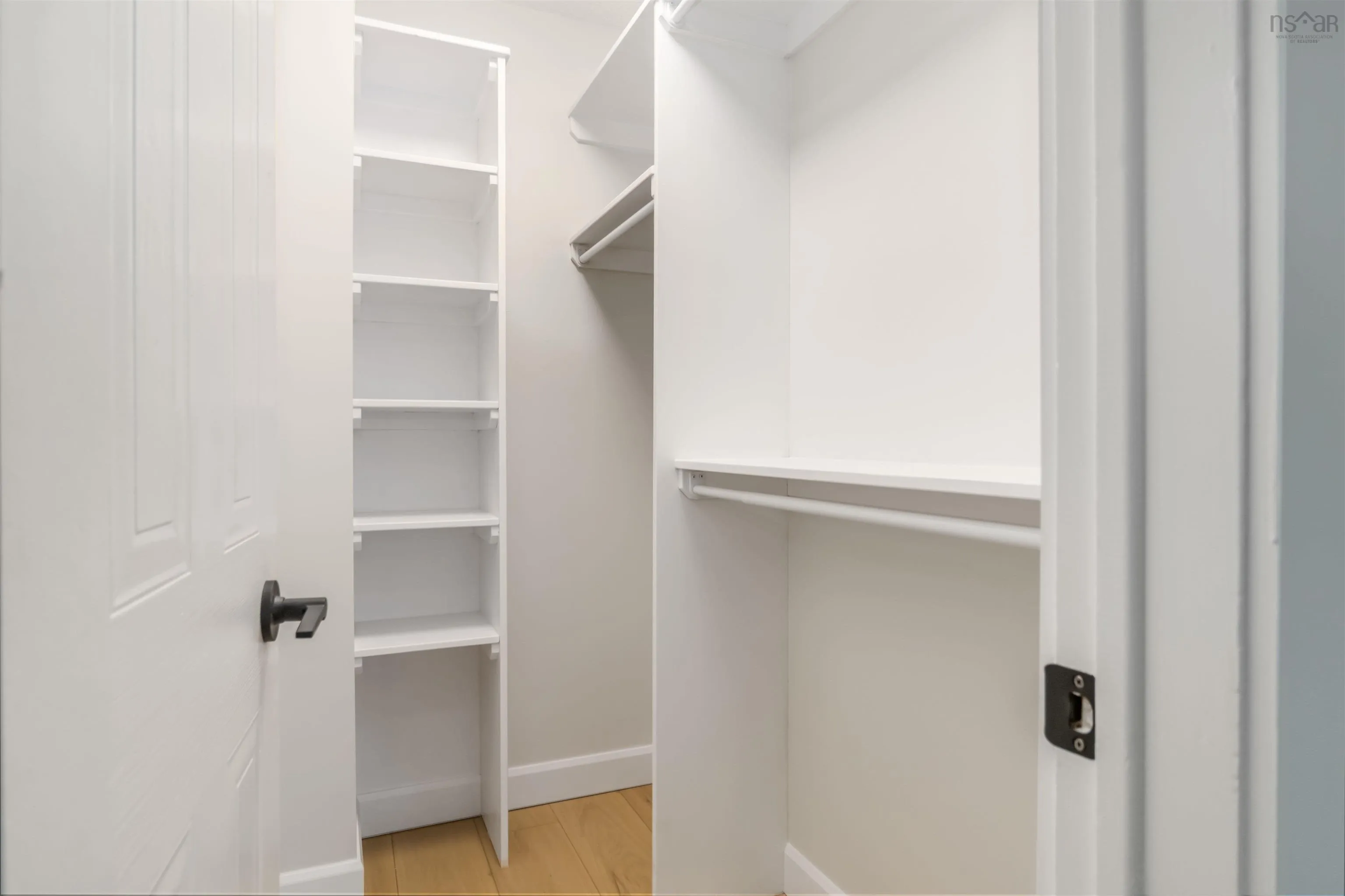 460-9 Forest Hills Parkway, Cole Harbour, NS B2W 0M5, 2 Bedrooms Bedrooms, ,2 BathroomsBathrooms,Residential,For Sale,Forest Hills Parkway,202520302