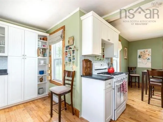 171 Round Bay Ferry Road, Round Bay, NS B0T 1W0, 4 Bedrooms Bedrooms, ,2 BathroomsBathrooms,Residential,For Sale,Round Bay Ferry,202517543