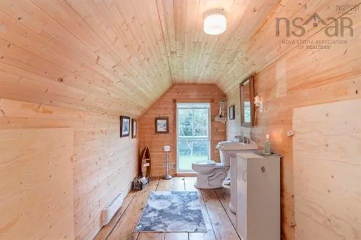 171 Round Bay Ferry Road, Round Bay, NS B0T 1W0, 4 Bedrooms Bedrooms, ,2 BathroomsBathrooms,Residential,For Sale,Round Bay Ferry,202517543