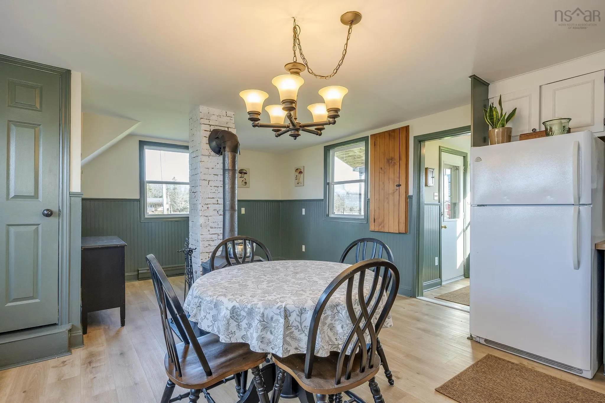 12 Hunter Road, Milford, NS B0N 1Y0, 5 Bedrooms Bedrooms, ,3 BathroomsBathrooms,Residential,For Sale,Hunter,202519391