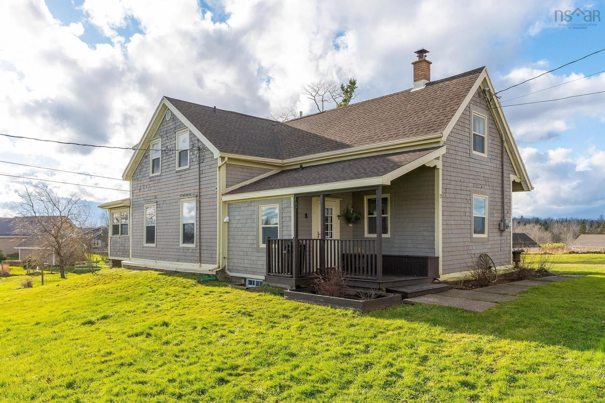 12 Hunter Road, Milford, NS B0N 1Y0, 5 Bedrooms Bedrooms, ,3 BathroomsBathrooms,Residential,For Sale,Hunter,202519391