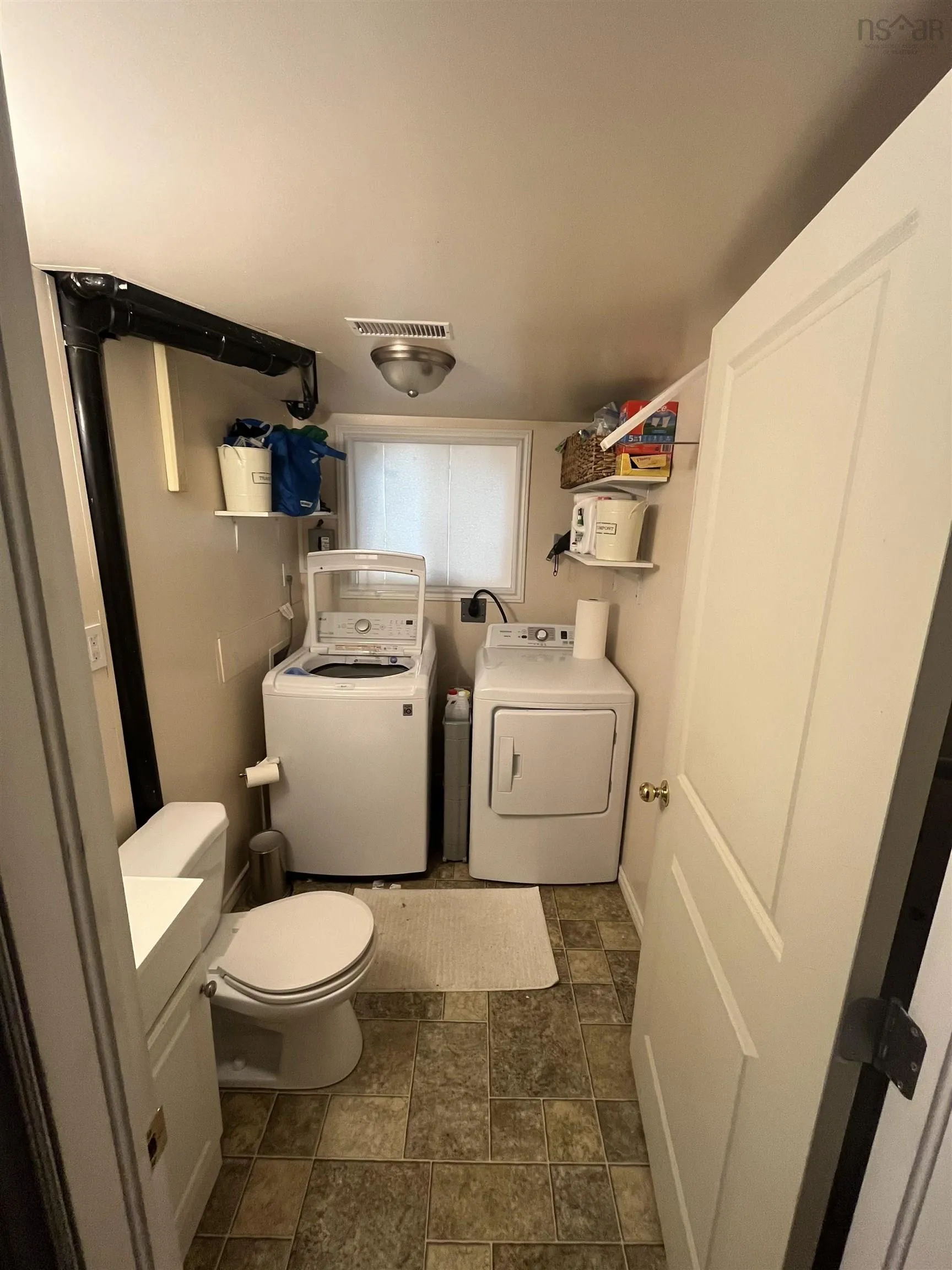 87 Aspenway Crescent, Dartmouth, NS B2V 1H7, 4 Bedrooms Bedrooms, ,2 BathroomsBathrooms,Residential,For Sale,Aspenway,202511021