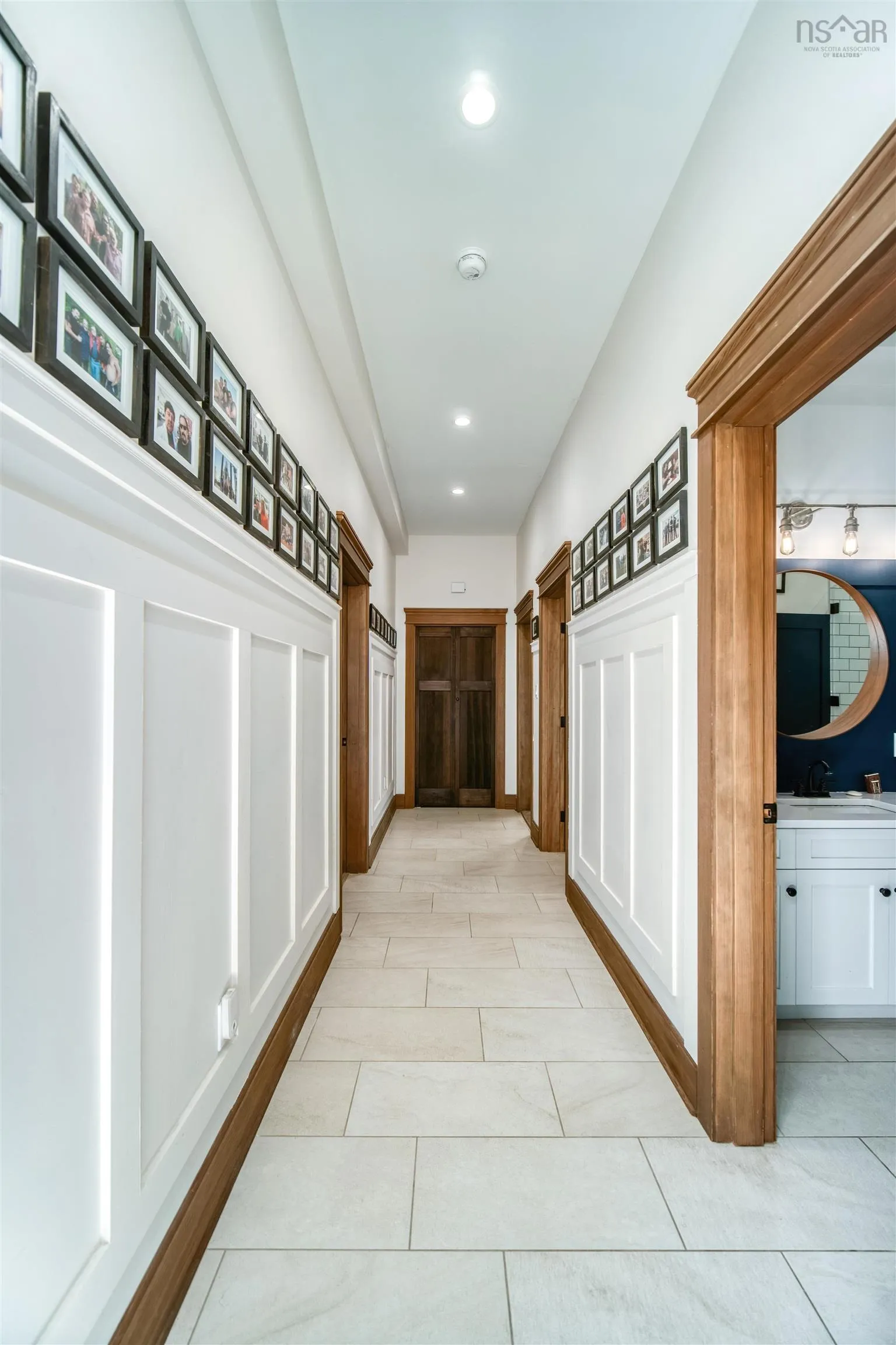 402 Lochmoor Lane, Lake Loon Ns B2w 6c8, 6 Bedrooms Bedrooms, ,6 BathroomsBathrooms,Residential,For Sale,Lochmoor,202510781
