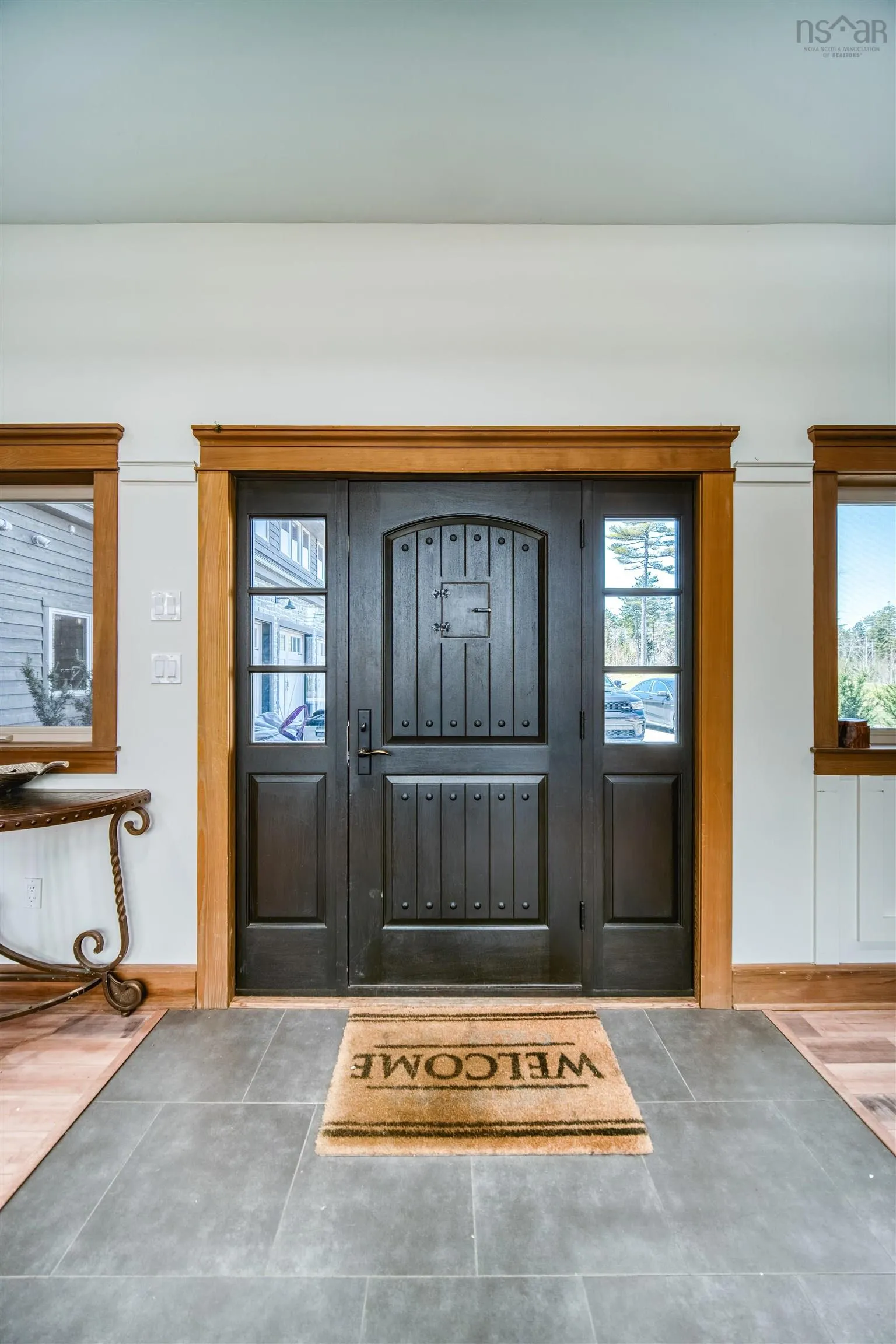 402 Lochmoor Lane, Lake Loon Ns B2w 6c8, 6 Bedrooms Bedrooms, ,6 BathroomsBathrooms,Residential,For Sale,Lochmoor,202510781