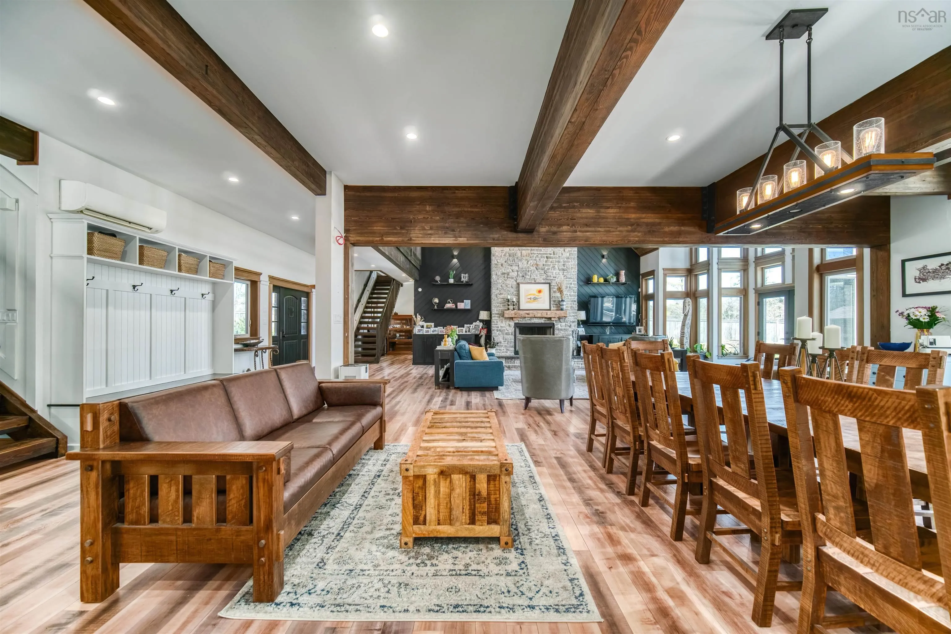 402 Lochmoor Lane, Lake Loon Ns B2w 6c8, 6 Bedrooms Bedrooms, ,6 BathroomsBathrooms,Residential,For Sale,Lochmoor,202510781