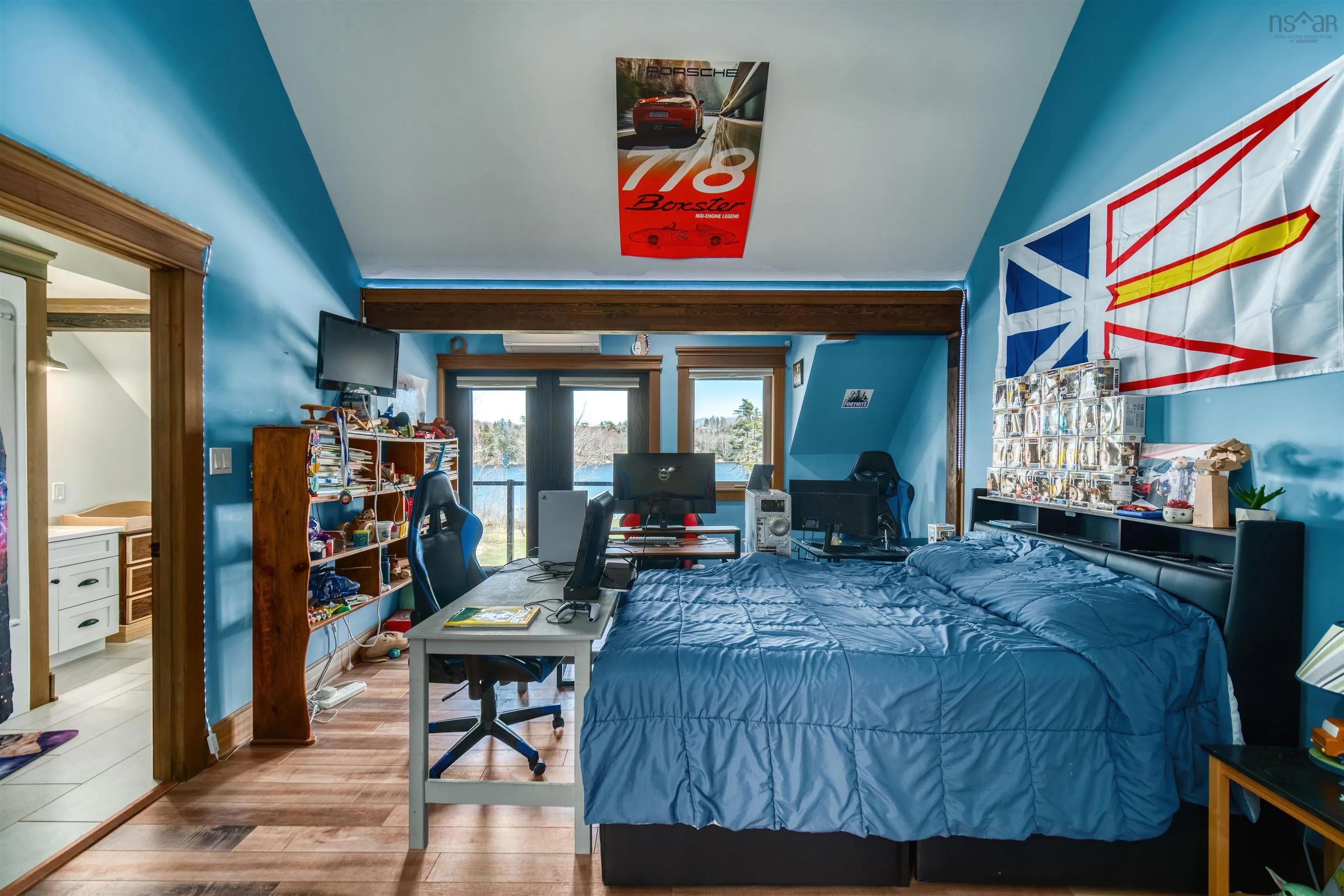 402 Lochmoor Lane, Lake Loon Ns B2w 6c8, 6 Bedrooms Bedrooms, ,6 BathroomsBathrooms,Residential,For Sale,Lochmoor,202510781