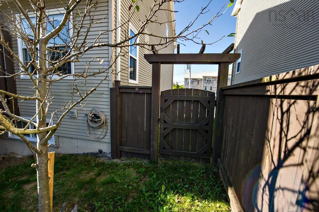 37 Brigadier Court, Halifax, NS B3M 4Y4, 3 Bedrooms Bedrooms, ,4 BathroomsBathrooms,Residential,For Sale,Brigadier,202523731