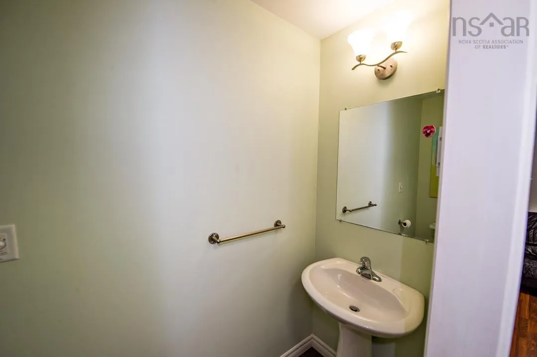 37 Brigadier Court, Halifax, NS B3M 4Y4, 3 Bedrooms Bedrooms, ,4 BathroomsBathrooms,Residential,For Sale,Brigadier,202523731