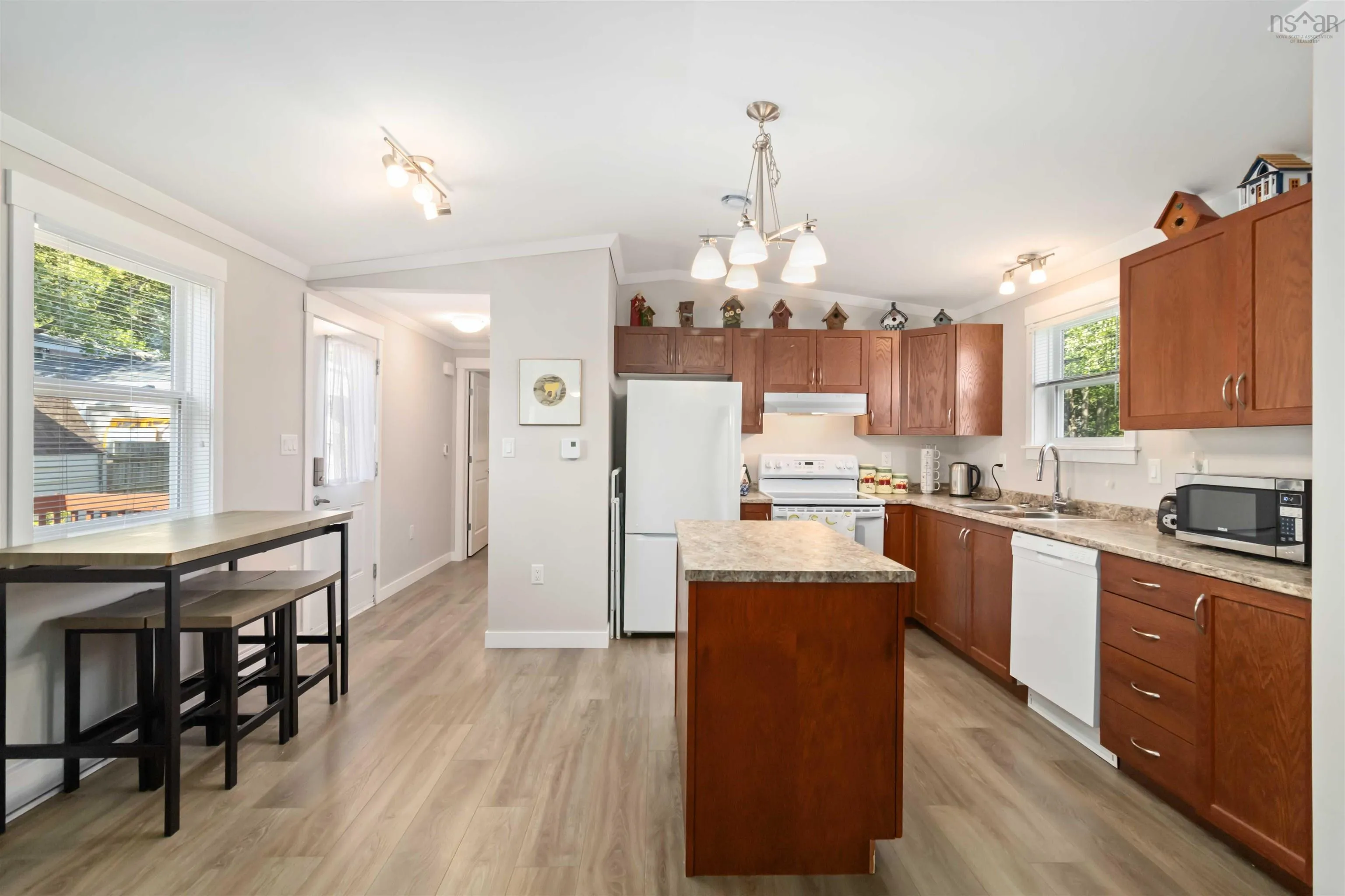 515 Thorn Avenue, Beaver Bank, NS B4E 1P5, 3 Bedrooms Bedrooms, ,2 BathroomsBathrooms,Residential,For Sale,Thorn,202519962