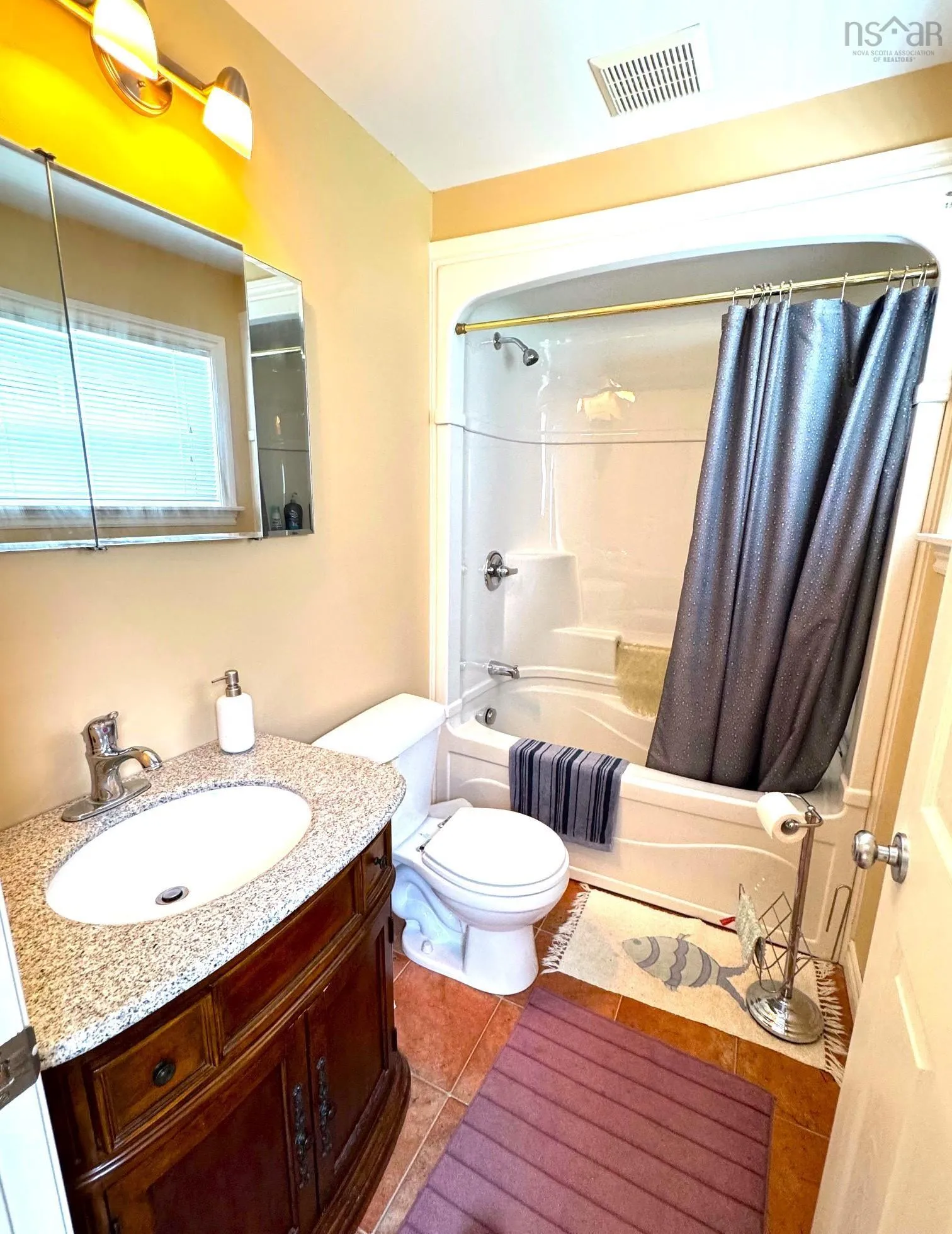 5735 West Bay Rd, Roberta, NS B0E 3K0, 2 Bedrooms Bedrooms, ,1 BathroomBathrooms,Residential,For Sale,West Bay Rd,202523324