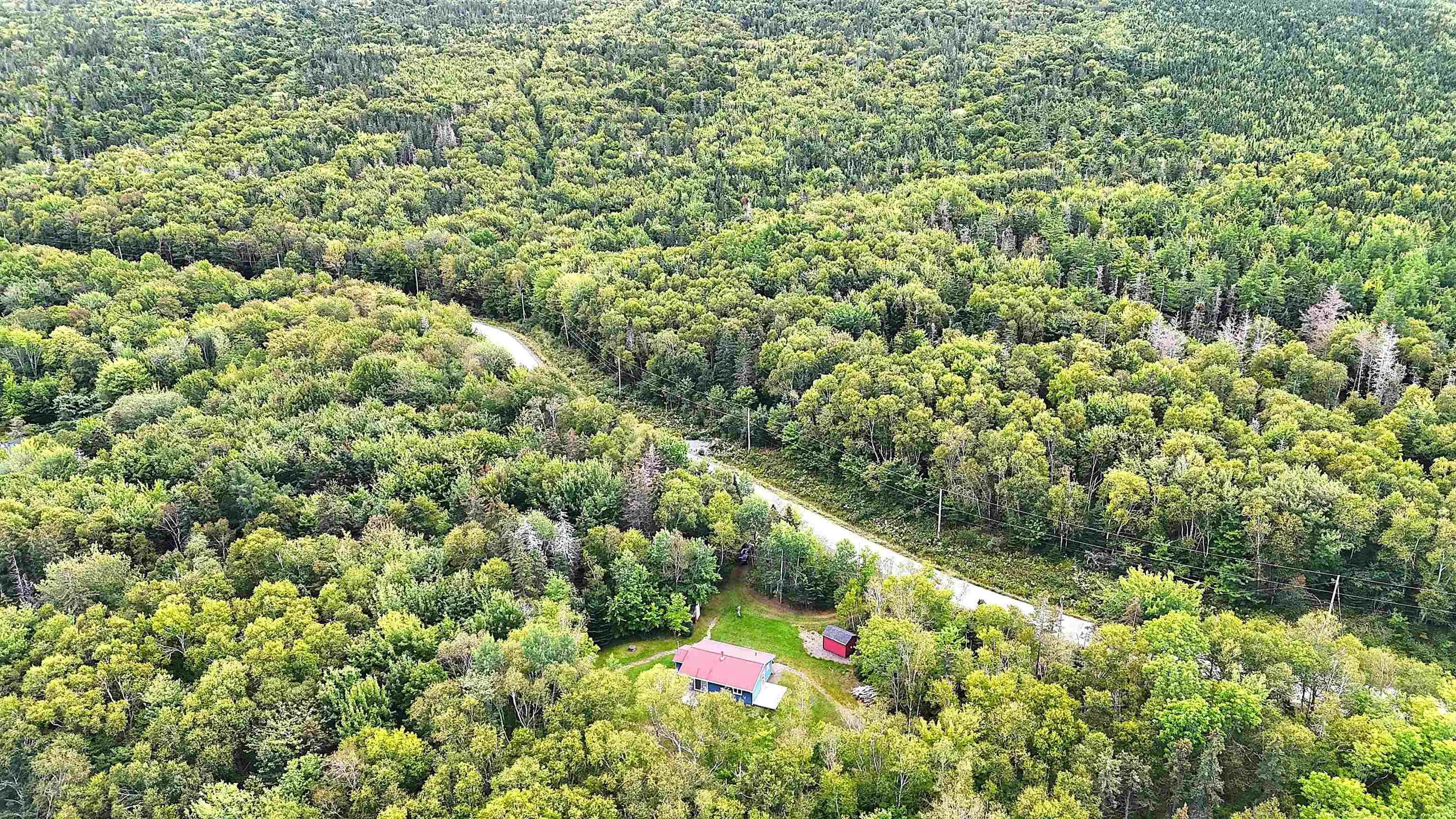 5735 West Bay Rd, Roberta, NS B0E 3K0, 2 Bedrooms Bedrooms, ,1 BathroomBathrooms,Residential,For Sale,West Bay Rd,202523324
