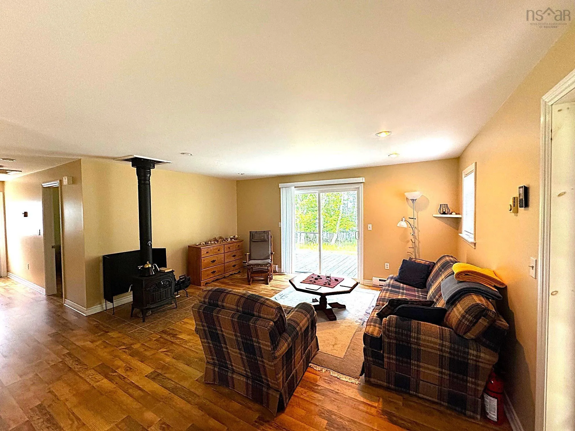 5735 West Bay Rd, Roberta, NS B0E 3K0, 2 Bedrooms Bedrooms, ,1 BathroomBathrooms,Residential,For Sale,West Bay Rd,202523324