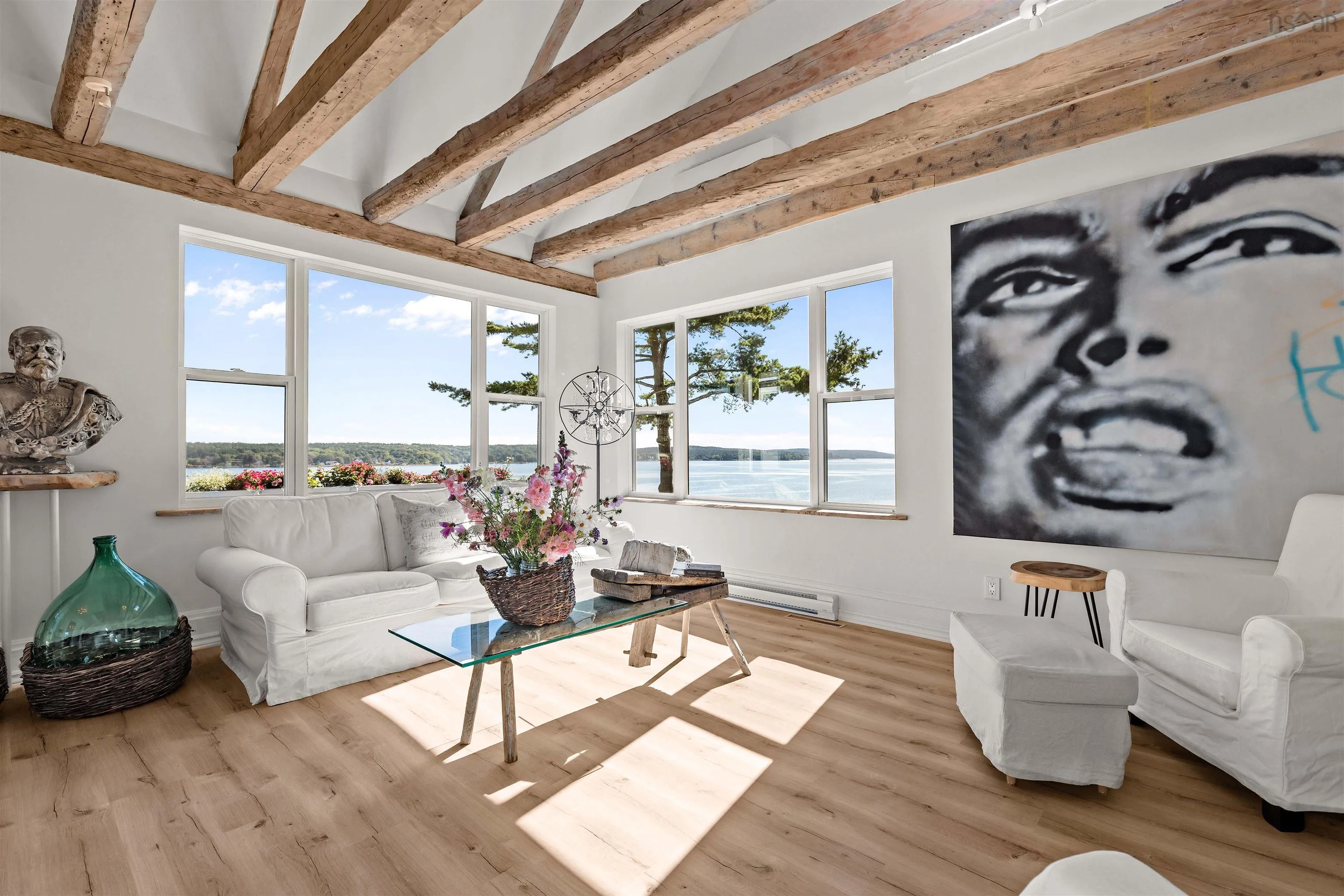 48 Pentz Road, Lunenburg, NS B0R 1G0, 2 Bedrooms Bedrooms, ,2 BathroomsBathrooms,Residential,For Sale,Pentz,202521653