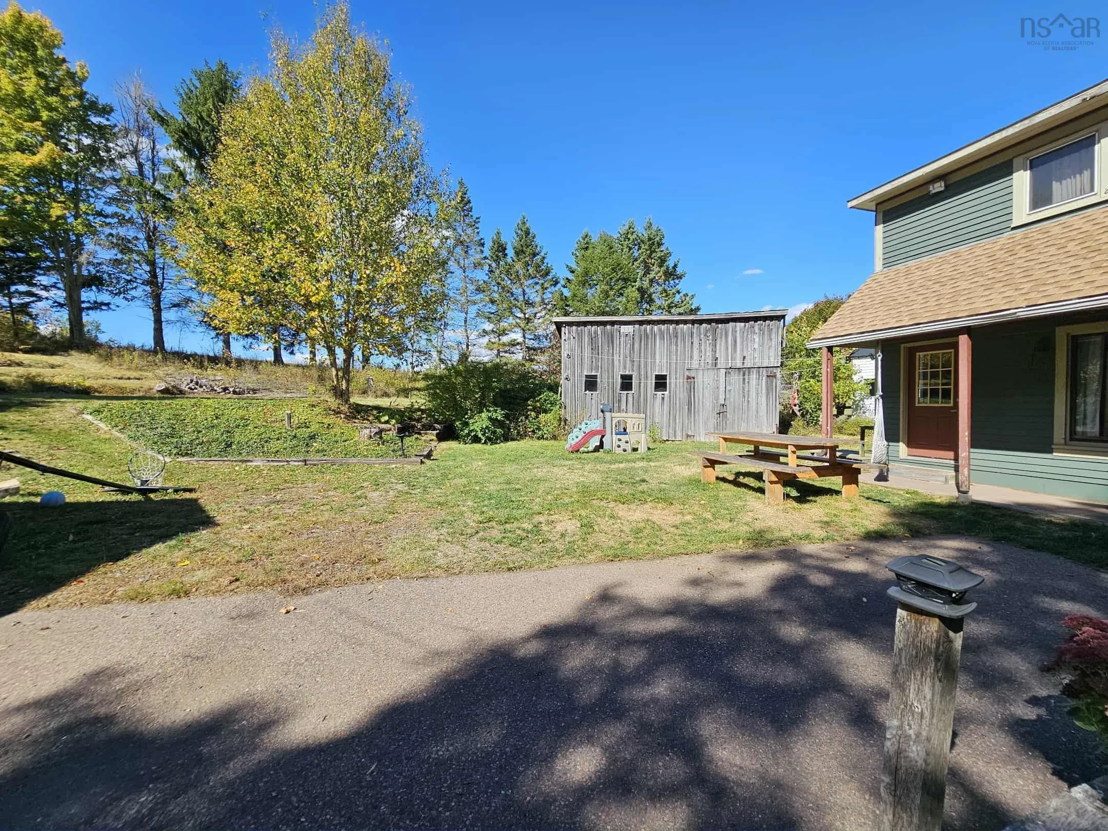 8671 Highway 2, Great Village, NS B0M 1L0, 5 Bedrooms Bedrooms, ,3 BathroomsBathrooms,Residential,For Sale,Highway 2,202524781