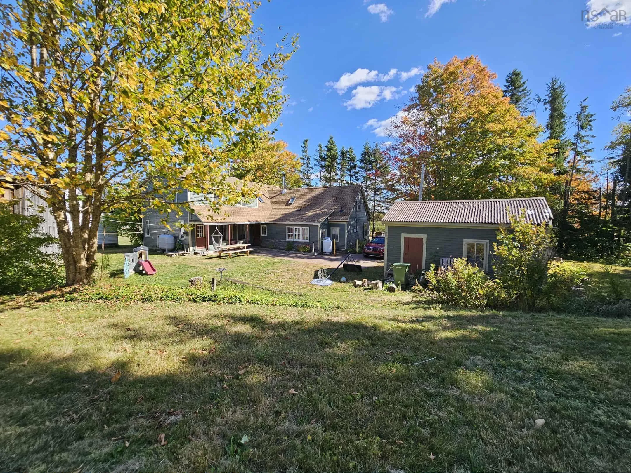8671 Highway 2, Great Village, NS B0M 1L0, 5 Bedrooms Bedrooms, ,3 BathroomsBathrooms,Residential,For Sale,Highway 2,202524781