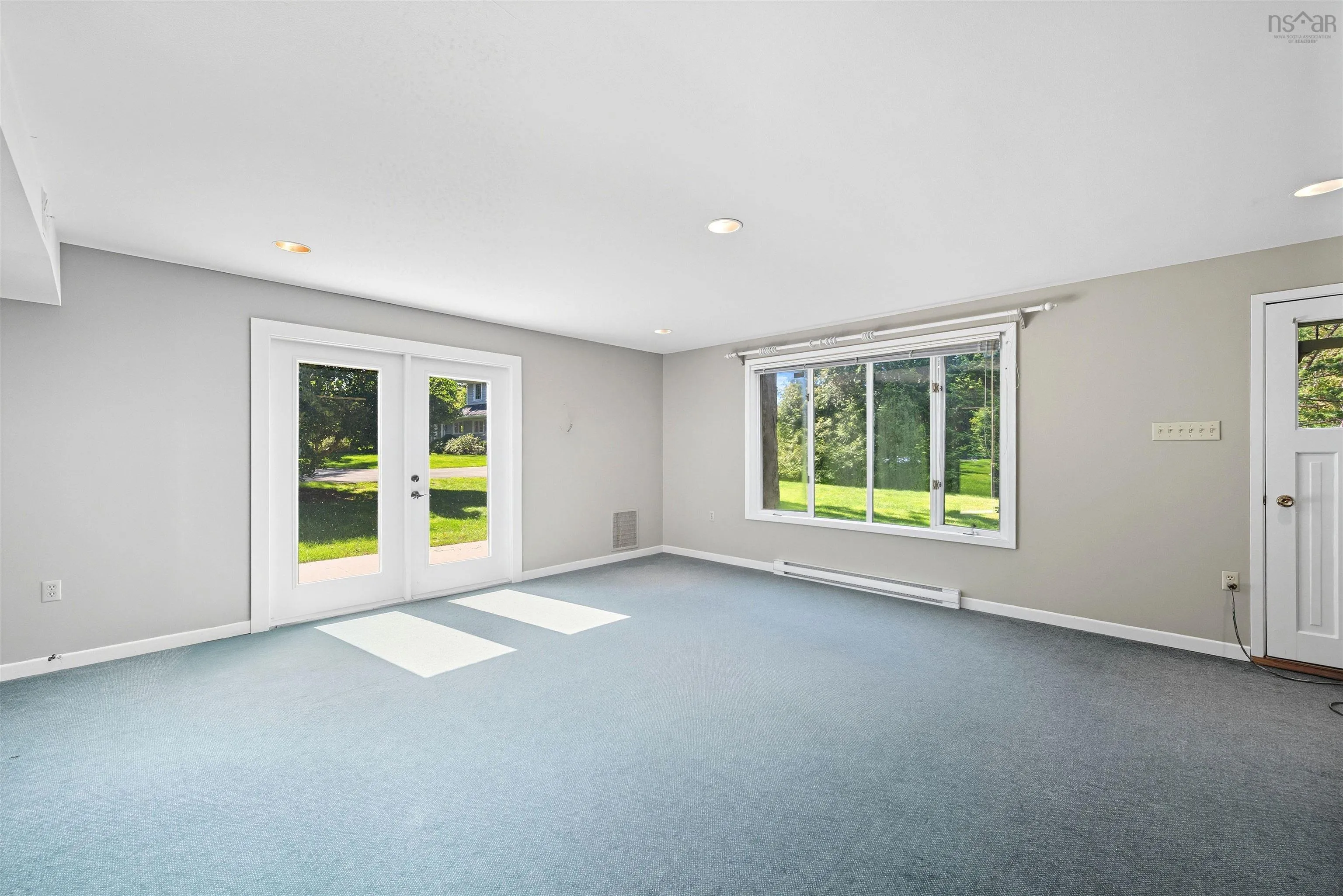 35 Sunnywood Road, Head Of St. Margarets Bay, NS B2Y 3Y8, 3 Bedrooms Bedrooms, ,4 BathroomsBathrooms,Residential,For Sale,Sunnywood,202523676