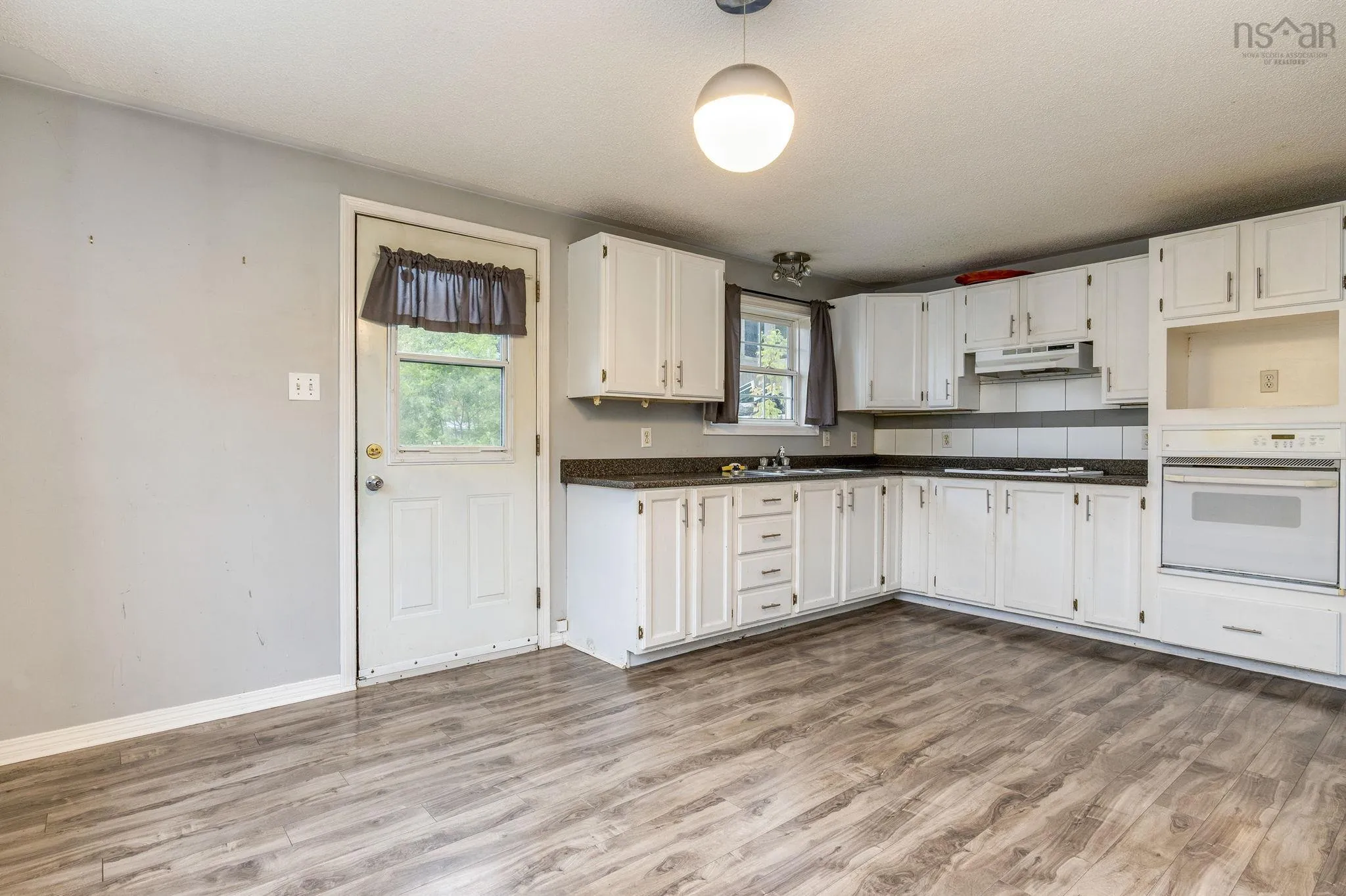 69 Lakecrest Drive, Dartmouth, NS B2X 1V5, 4 Bedrooms Bedrooms, ,2 BathroomsBathrooms,Residential,For Sale,Lakecrest,202524553
