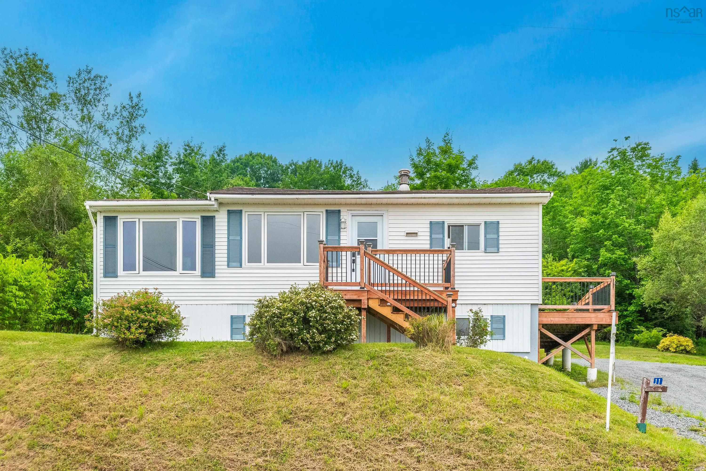 11 Bog Road, Hantsport, NS B0P 1P0, 2 Bedrooms Bedrooms, ,2 BathroomsBathrooms,Residential,For Sale,Bog,202517871