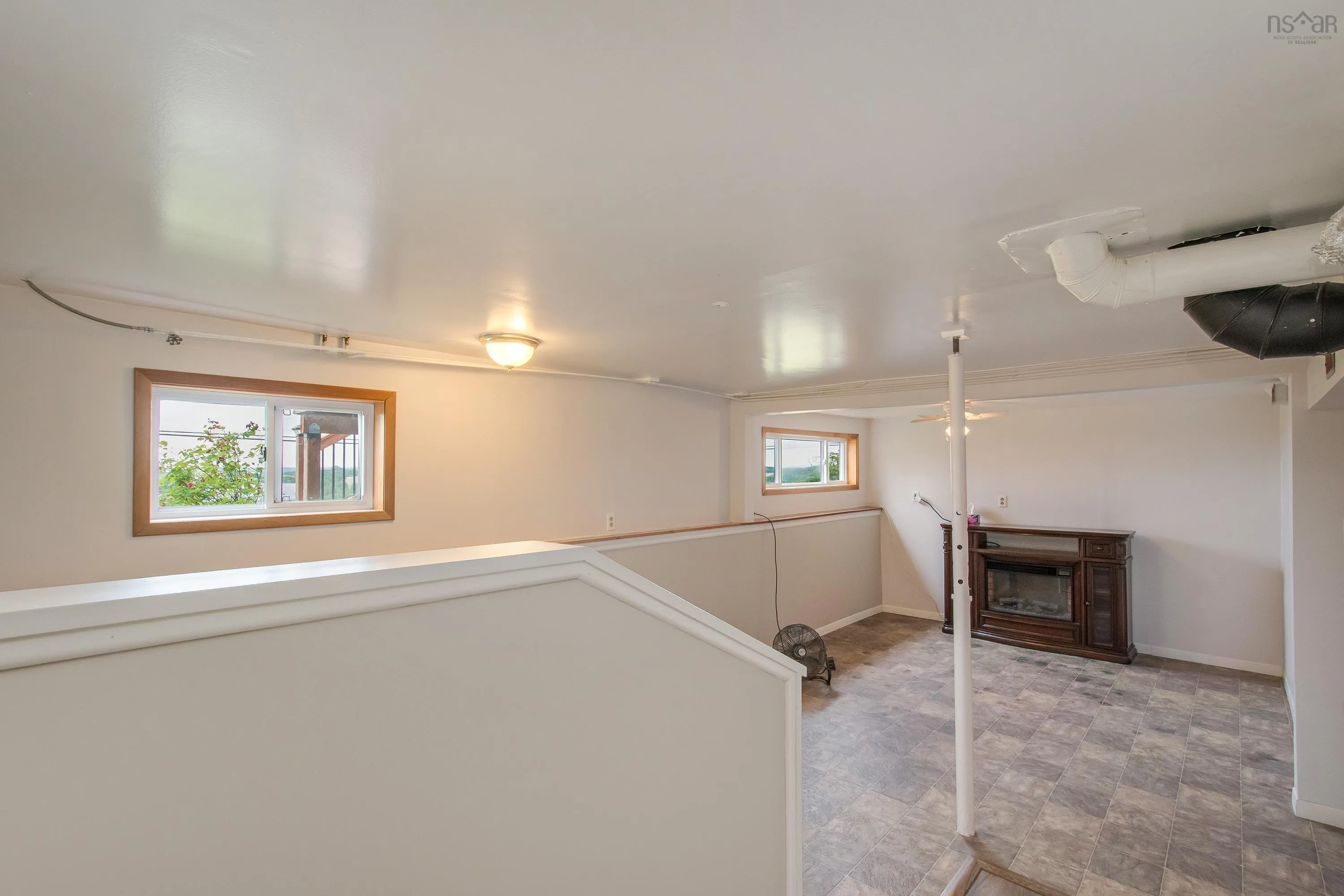 11 Bog Road, Hantsport, NS B0P 1P0, 2 Bedrooms Bedrooms, ,2 BathroomsBathrooms,Residential,For Sale,Bog,202517871