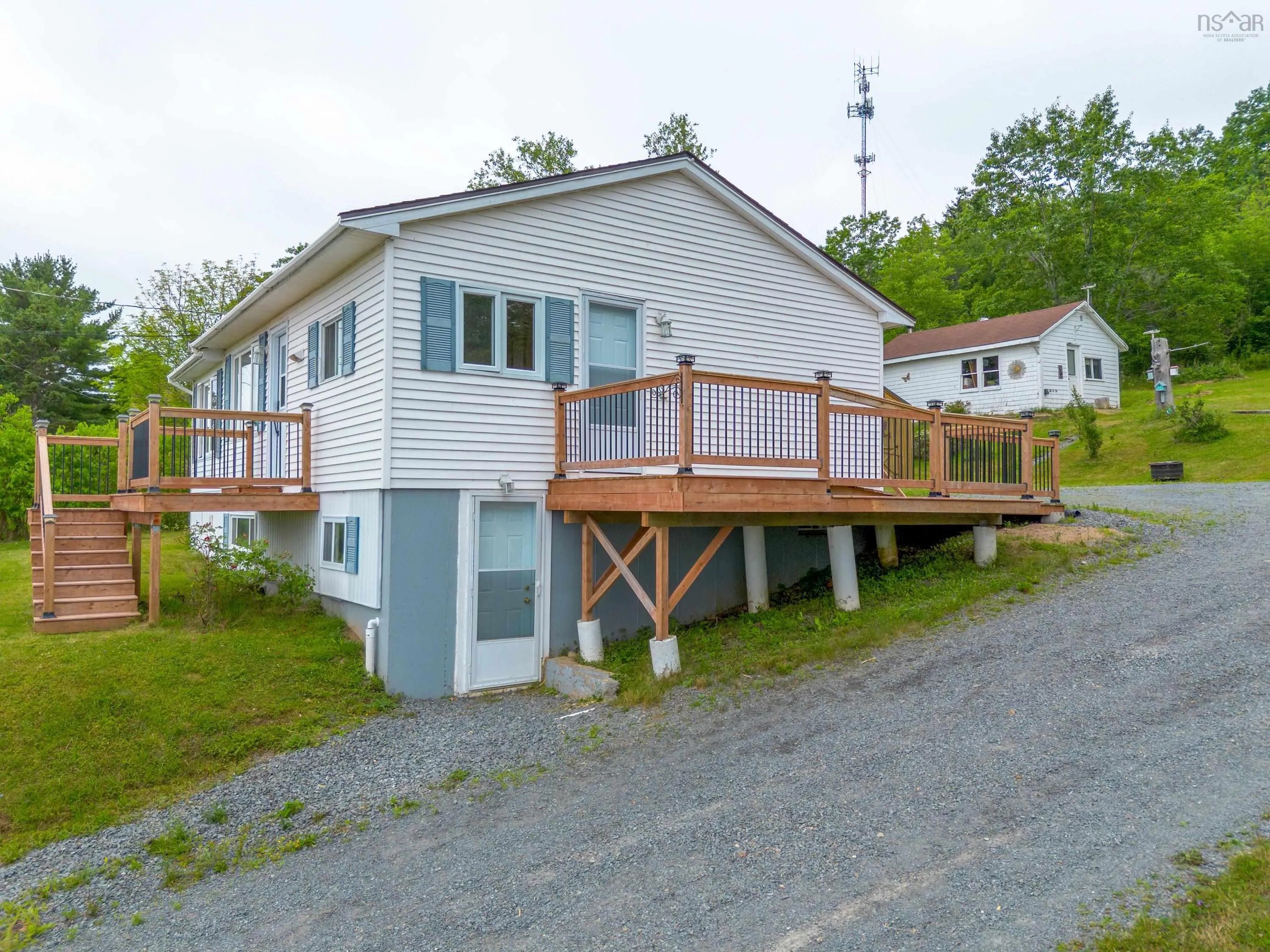 11 Bog Road, Hantsport, NS B0P 1P0, 2 Bedrooms Bedrooms, ,2 BathroomsBathrooms,Residential,For Sale,Bog,202517871