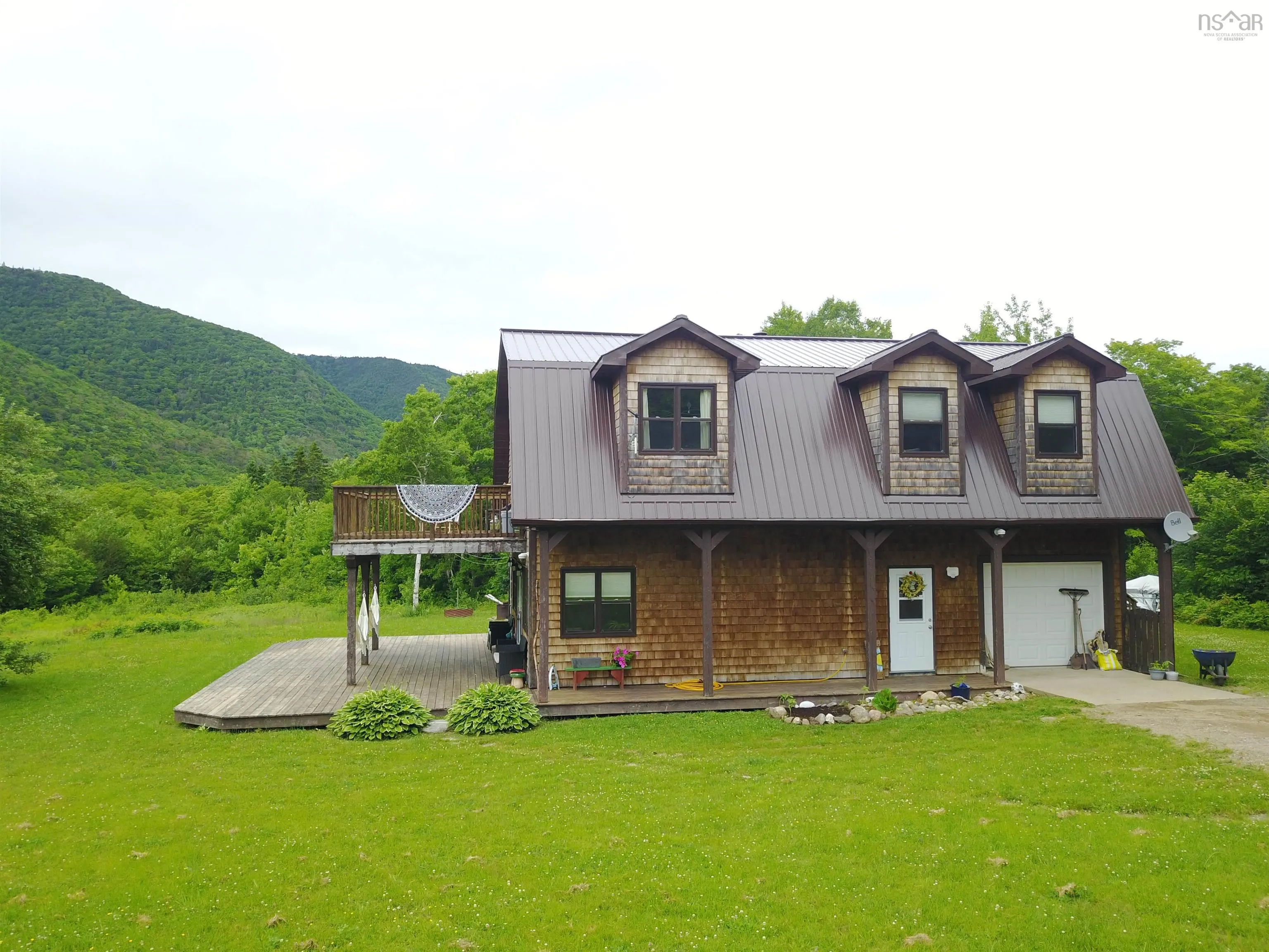 27859 Cabot Trail, Cape North Ns B0c 1g0, 3 Bedrooms Bedrooms, ,2 BathroomsBathrooms,Residential,For Sale,Cabot,202509542