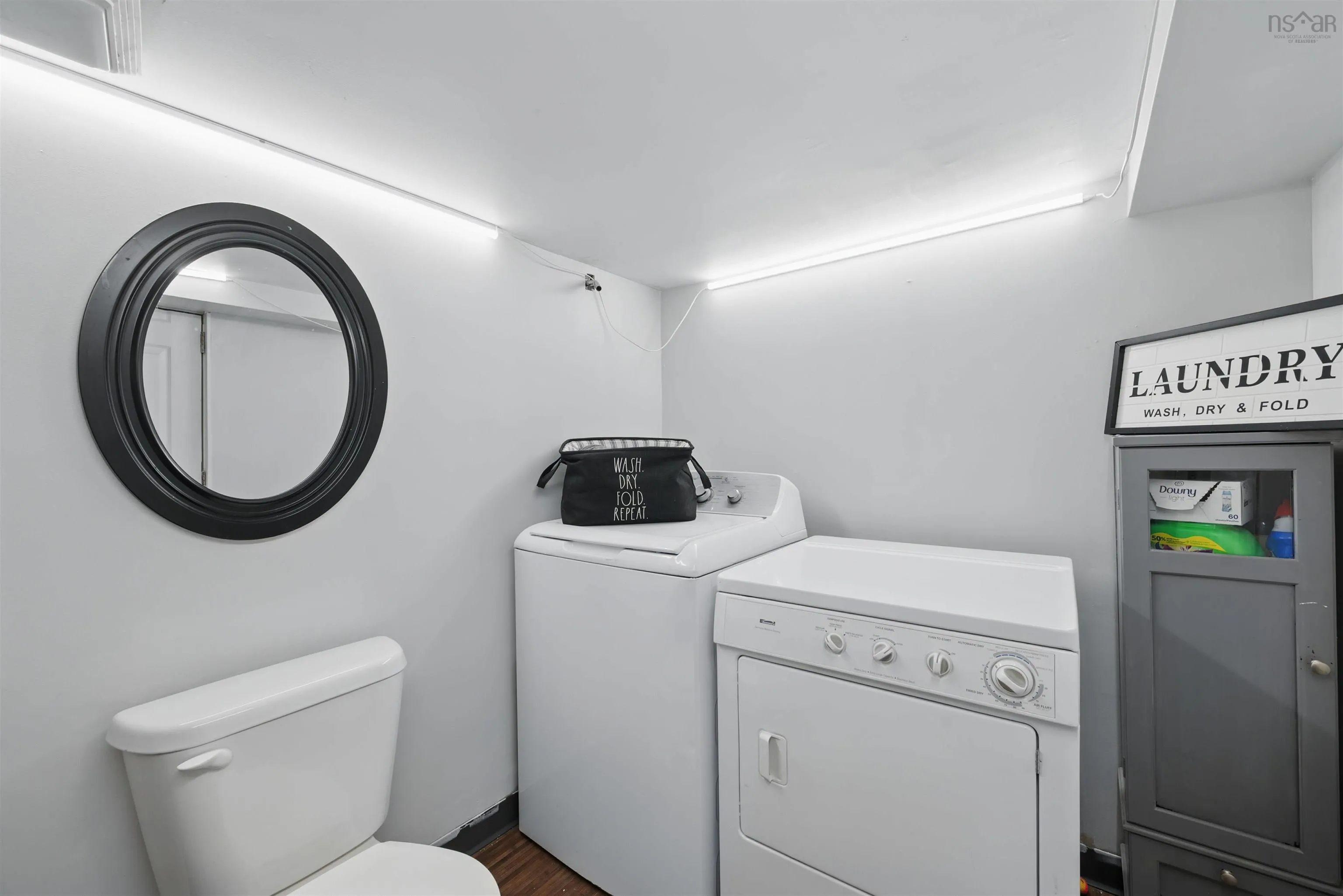 327 East Uniacke Road, East Uniacke, NS B0N 1Z0, 2 Bedrooms Bedrooms, ,2 BathroomsBathrooms,Residential,For Sale,East Uniacke,202519548