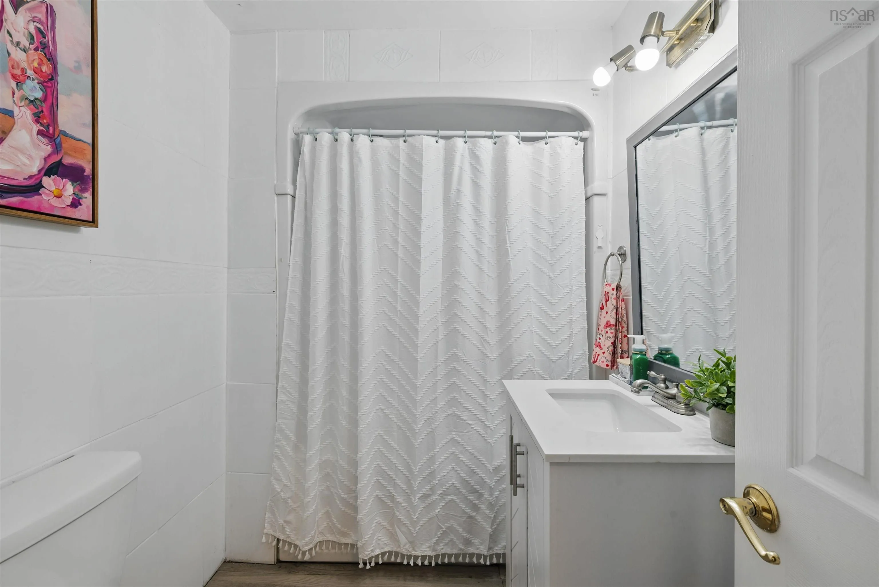 327 East Uniacke Road, East Uniacke, NS B0N 1Z0, 2 Bedrooms Bedrooms, ,2 BathroomsBathrooms,Residential,For Sale,East Uniacke,202519548