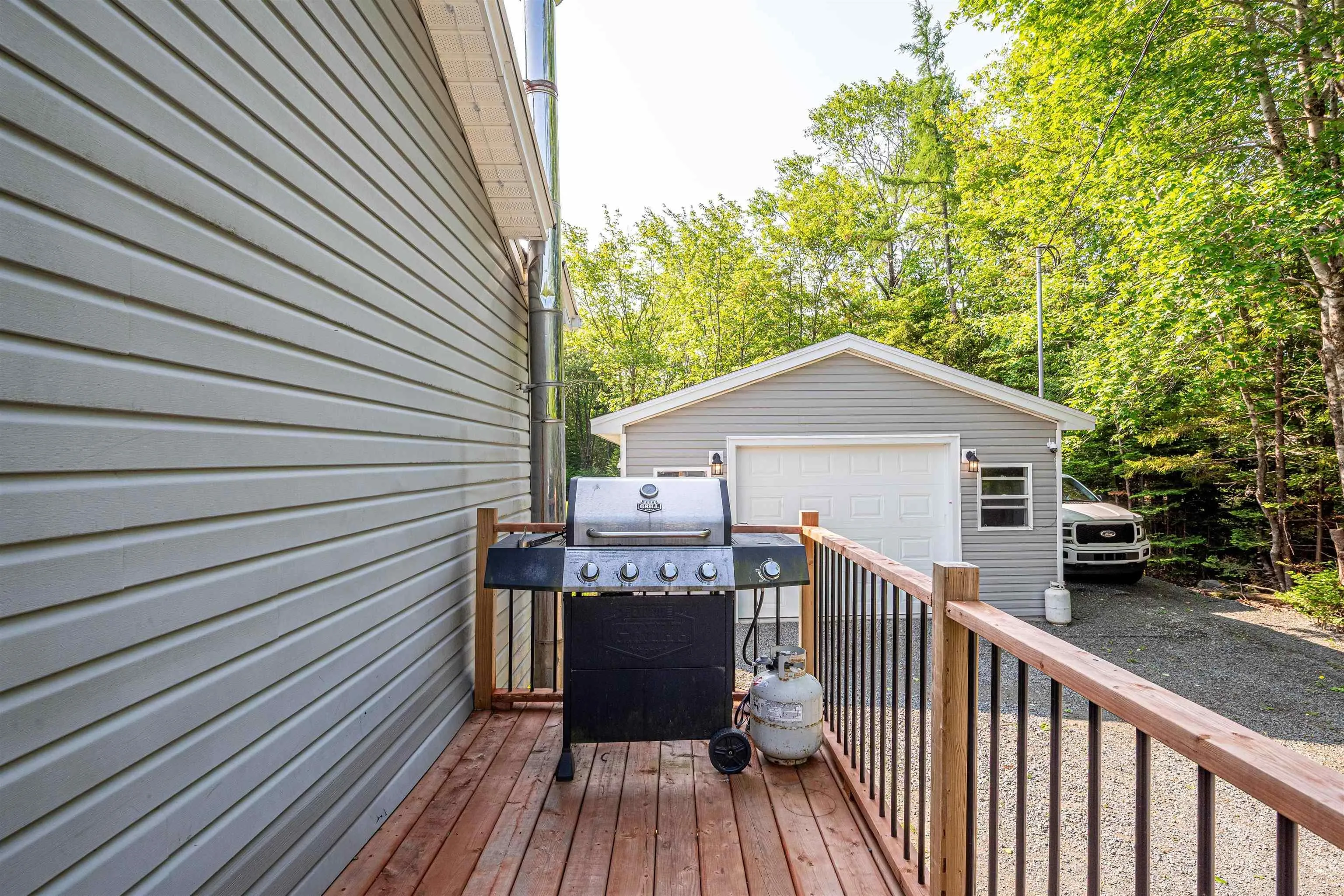 327 East Uniacke Road, East Uniacke, NS B0N 1Z0, 2 Bedrooms Bedrooms, ,2 BathroomsBathrooms,Residential,For Sale,East Uniacke,202519548