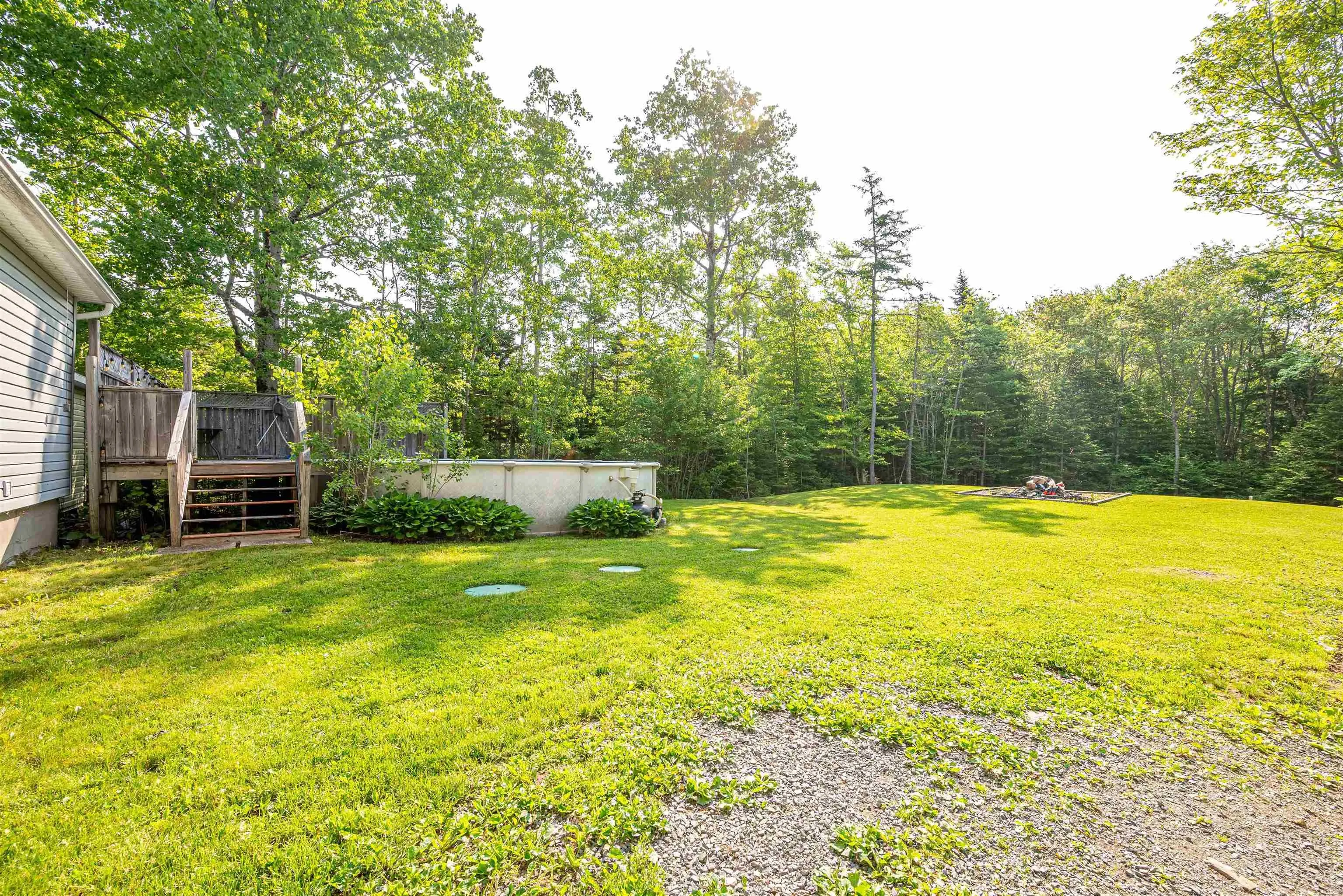 327 East Uniacke Road, East Uniacke, NS B0N 1Z0, 2 Bedrooms Bedrooms, ,2 BathroomsBathrooms,Residential,For Sale,East Uniacke,202519548
