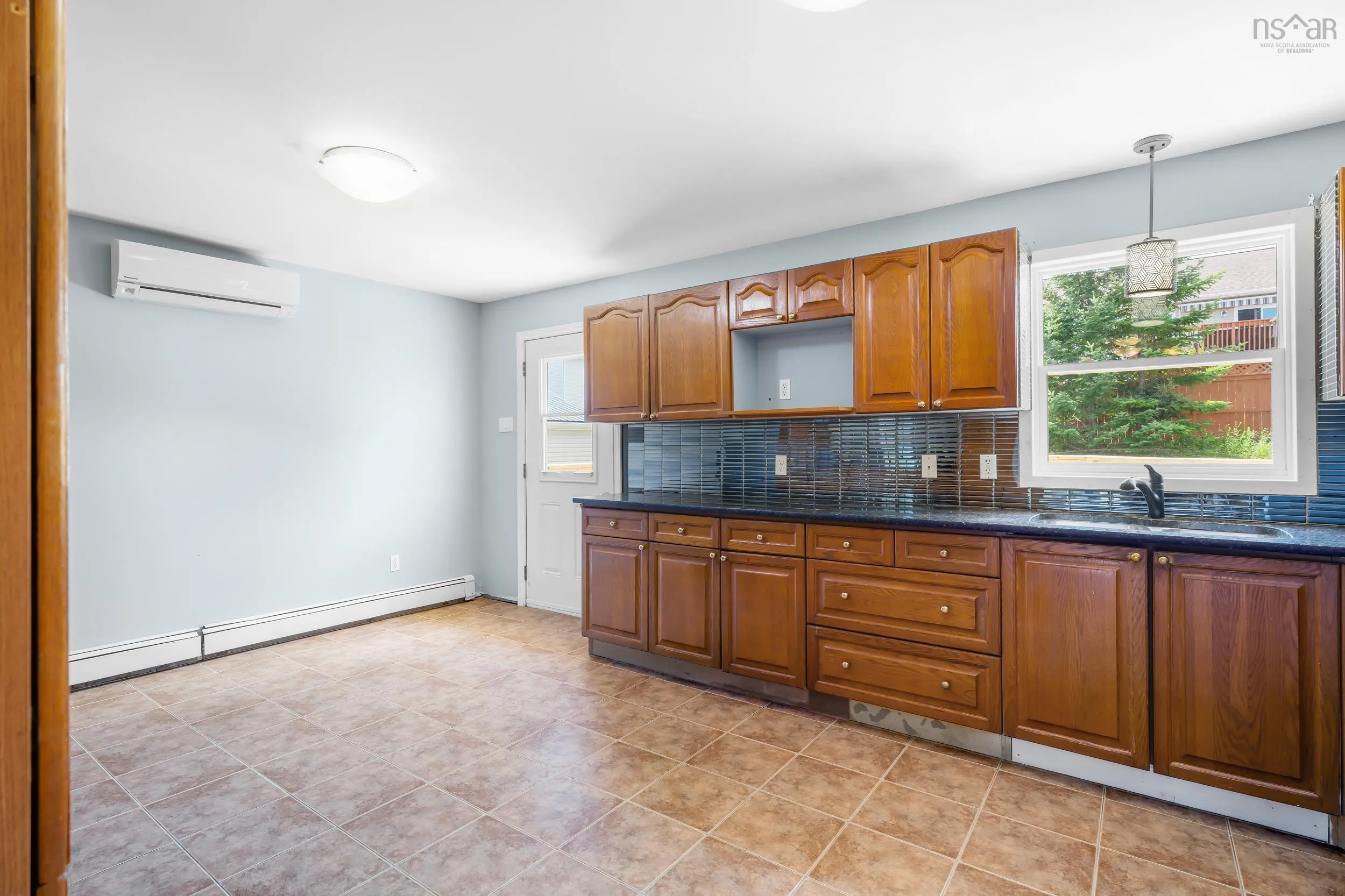 988 Old Sackville Road, Lower Sackville, NS B4C 2J9, 4 Bedrooms Bedrooms, ,3 BathroomsBathrooms,Residential,For Sale,Old Sackville,202518951