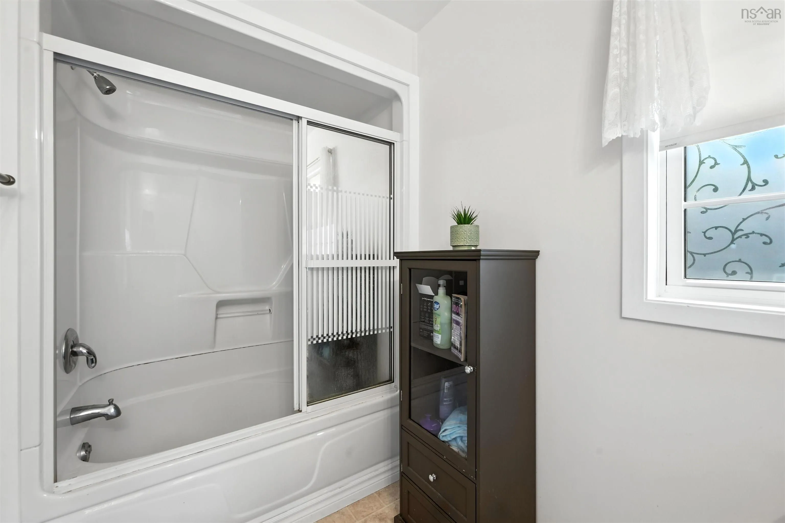 28 Frederick Lane, Mayflower, NS B4G 1C1, 4 Bedrooms Bedrooms, ,2 BathroomsBathrooms,Residential,For Sale,Frederick,202520007