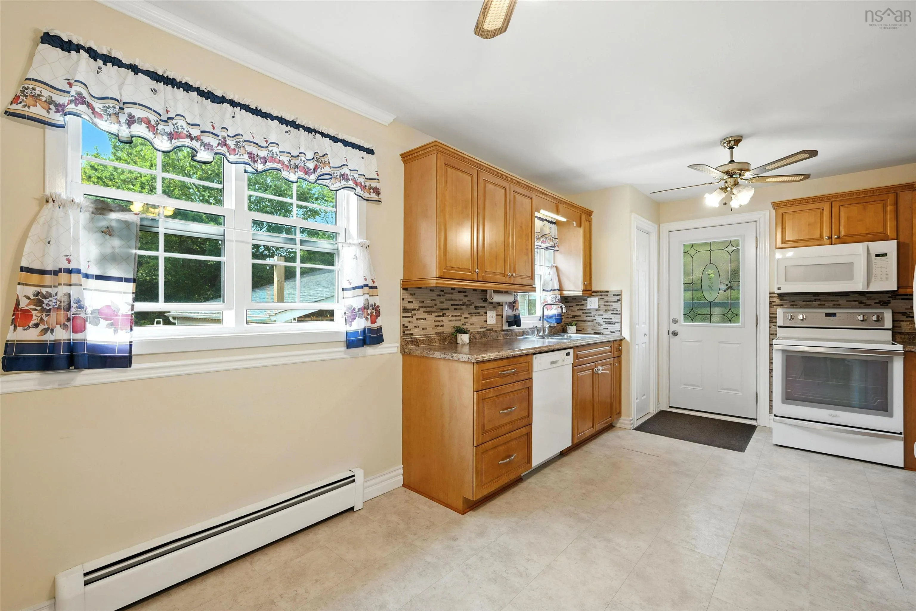 28 Frederick Lane, Mayflower, NS B4G 1C1, 4 Bedrooms Bedrooms, ,2 BathroomsBathrooms,Residential,For Sale,Frederick,202520007