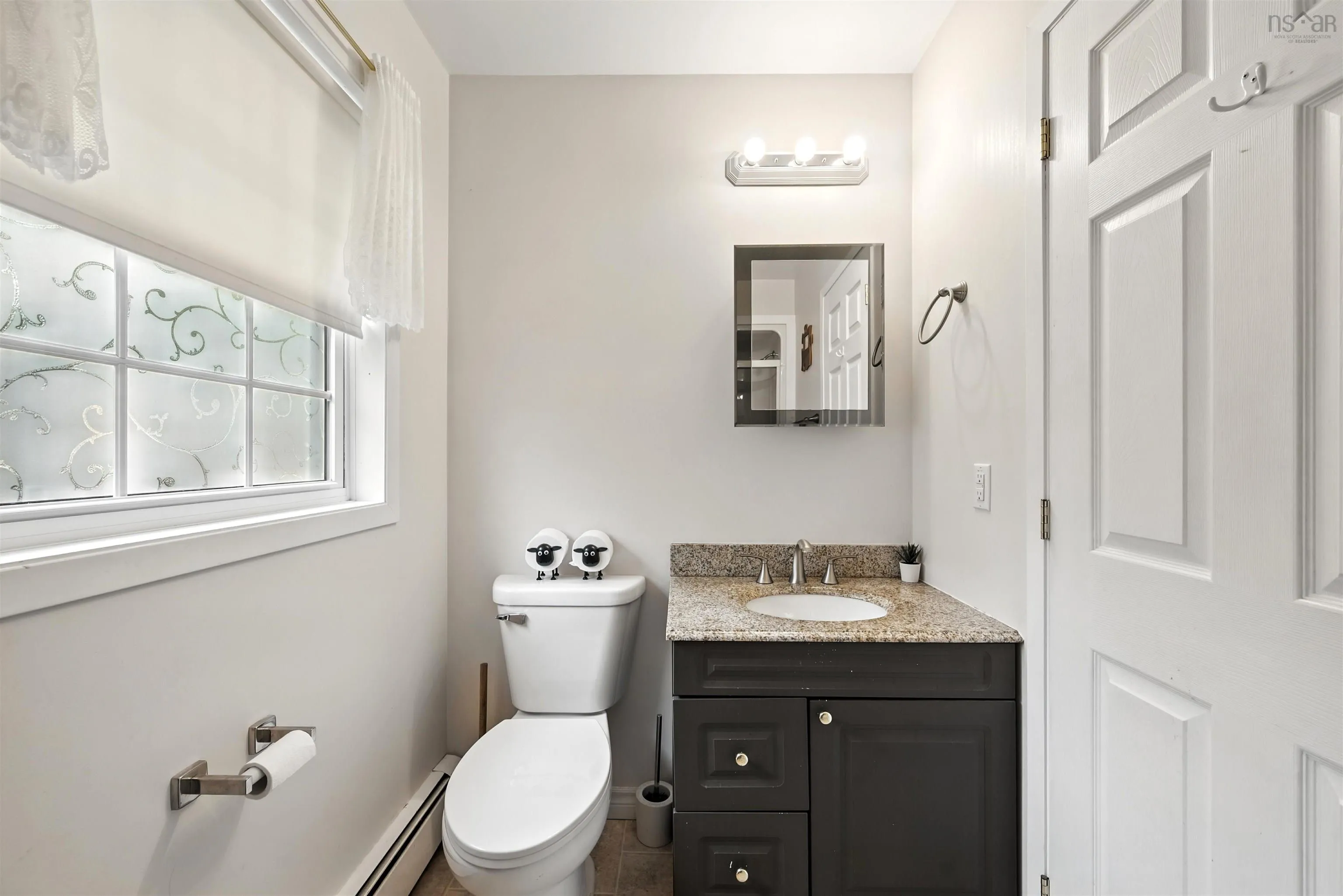 28 Frederick Lane, Mayflower, NS B4G 1C1, 4 Bedrooms Bedrooms, ,2 BathroomsBathrooms,Residential,For Sale,Frederick,202520007